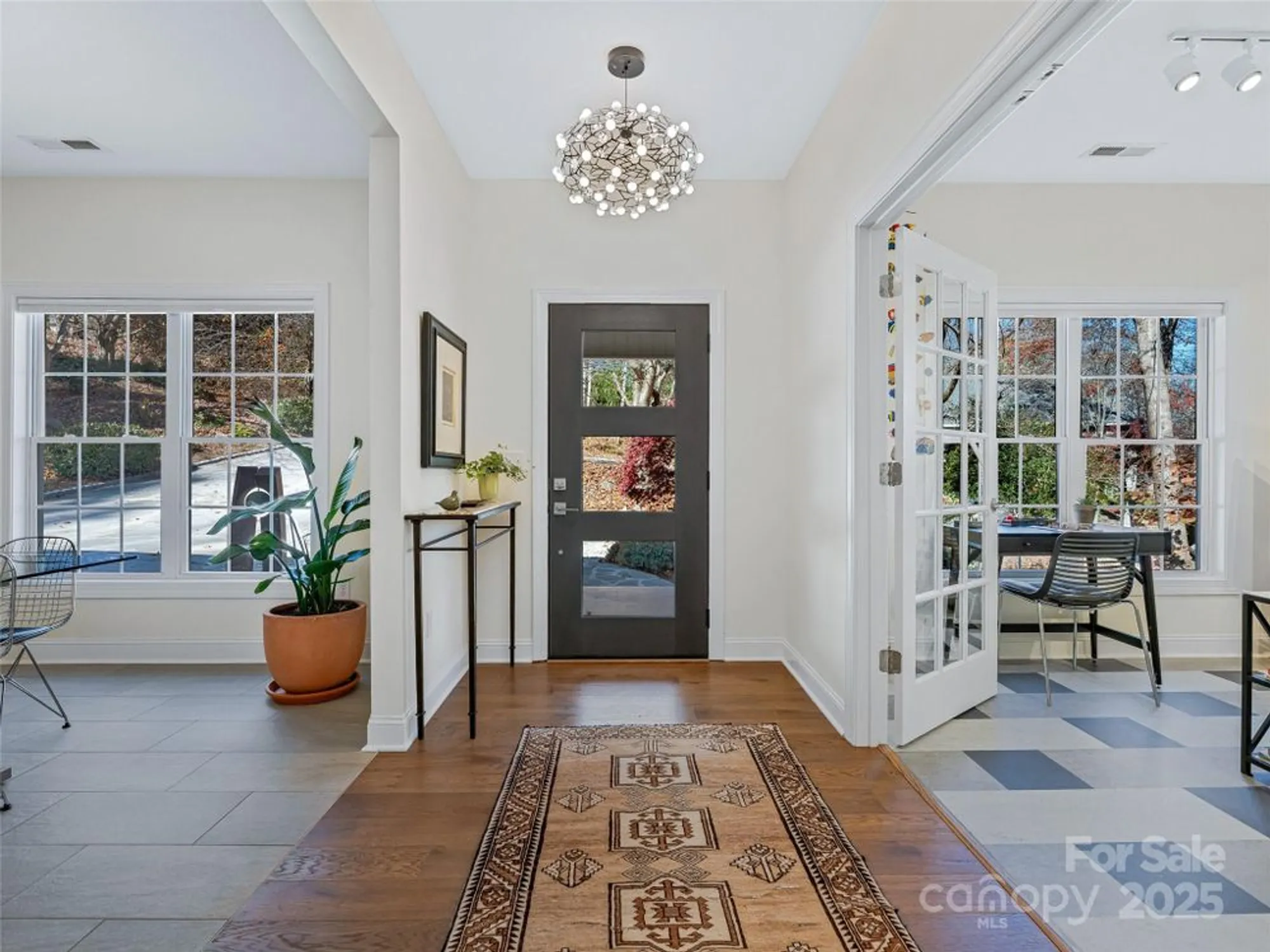 Property Slideshow image 6 of 32 | 2508 carriage falls ct, Hendersonville, NC, 28791