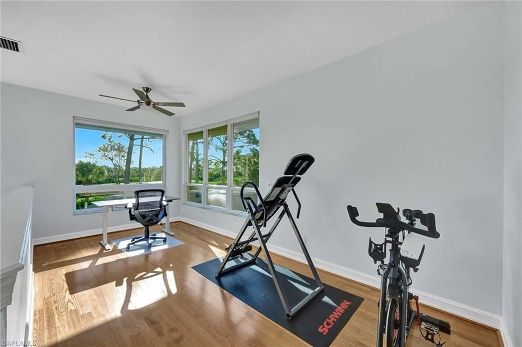 Property Slideshow image 35 of 50 | 25011 goldcrest dr, Bonita Springs, FL, 34134