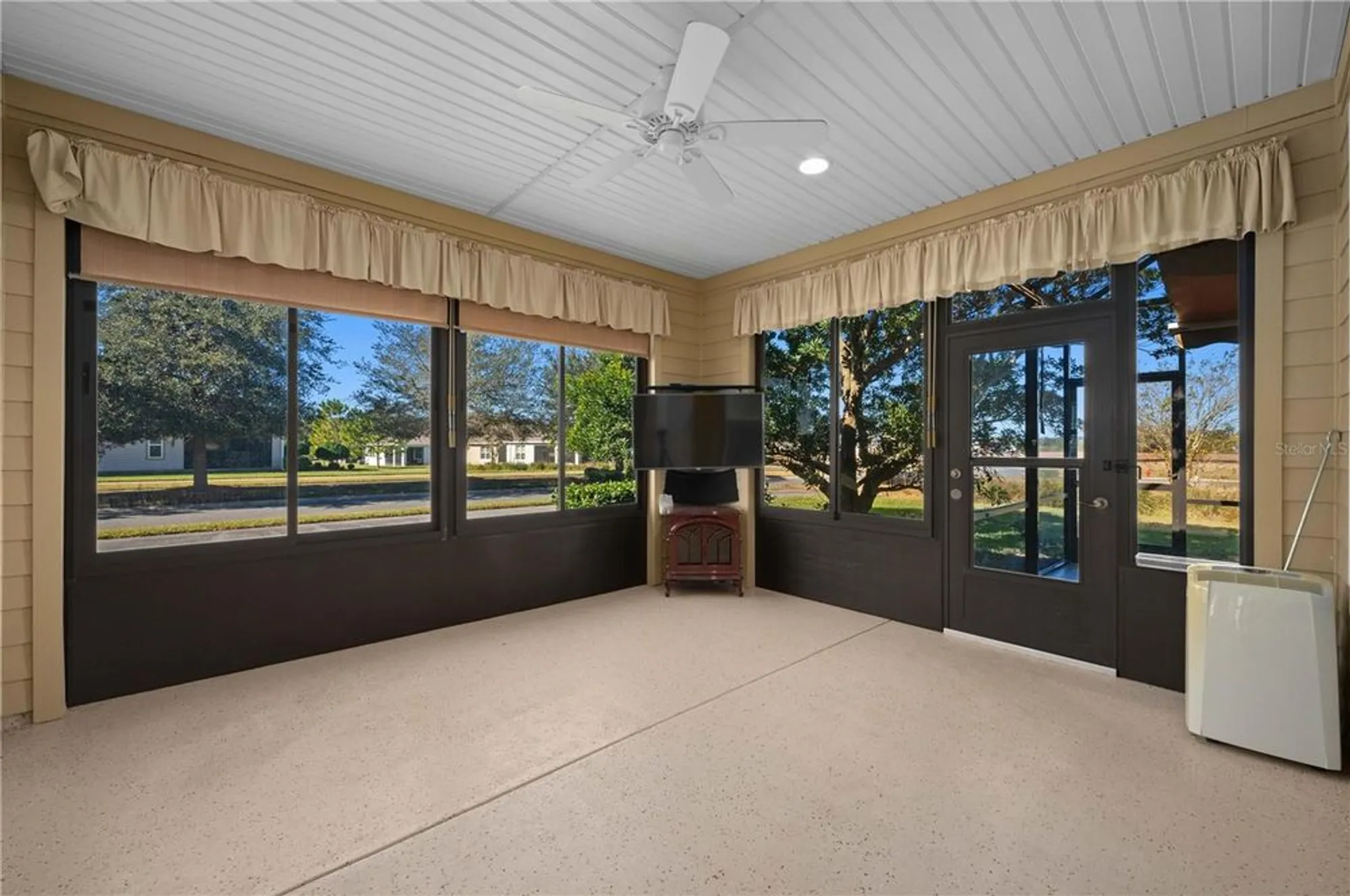 Property Slideshow image 28 of 86 | 4859 nw 35th lane rd, Ocala, FL, 34482