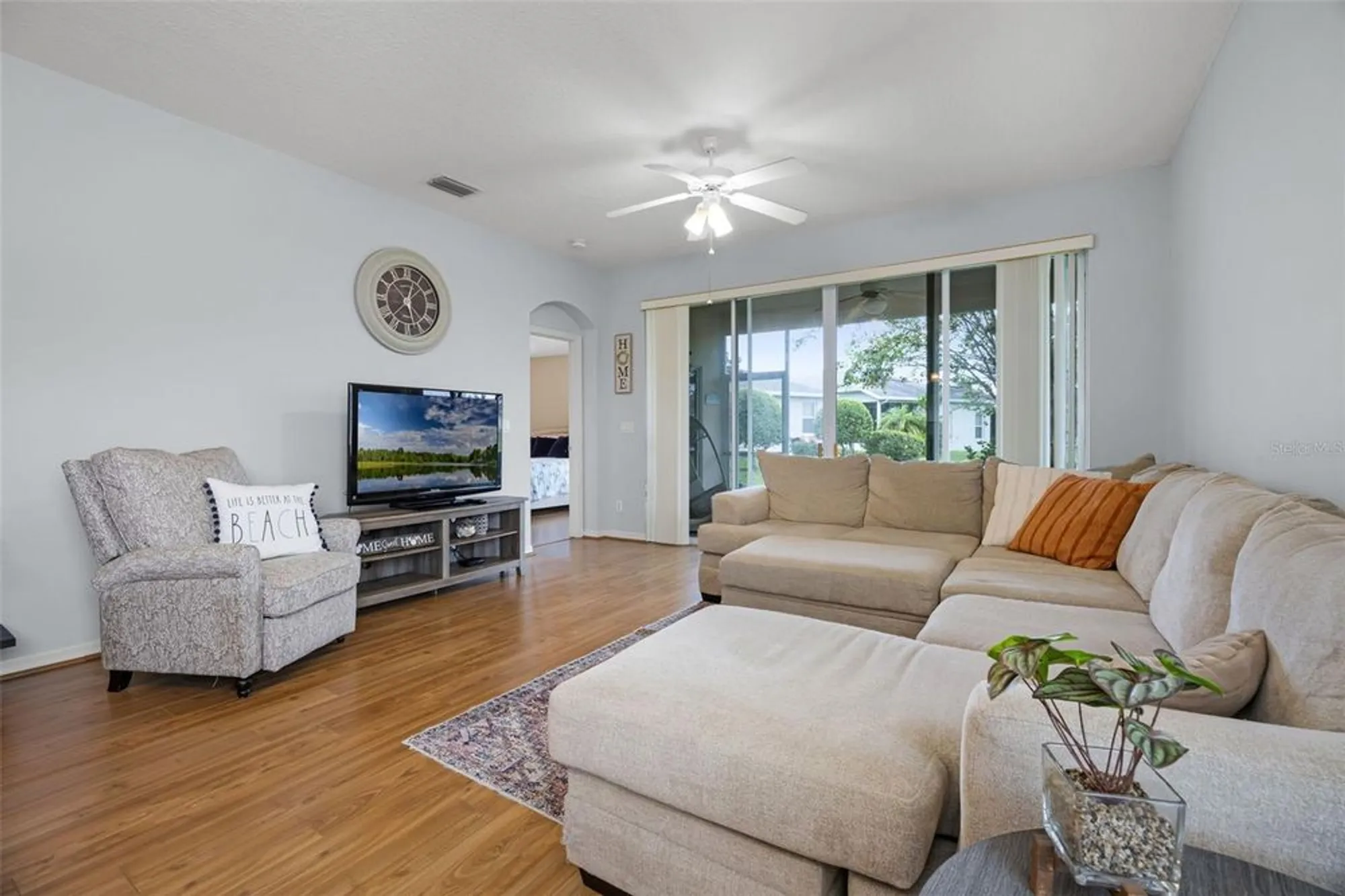 Property Slideshow image 6 of 69 | 27111 nostalgia dr, Leesburg, FL, 34748