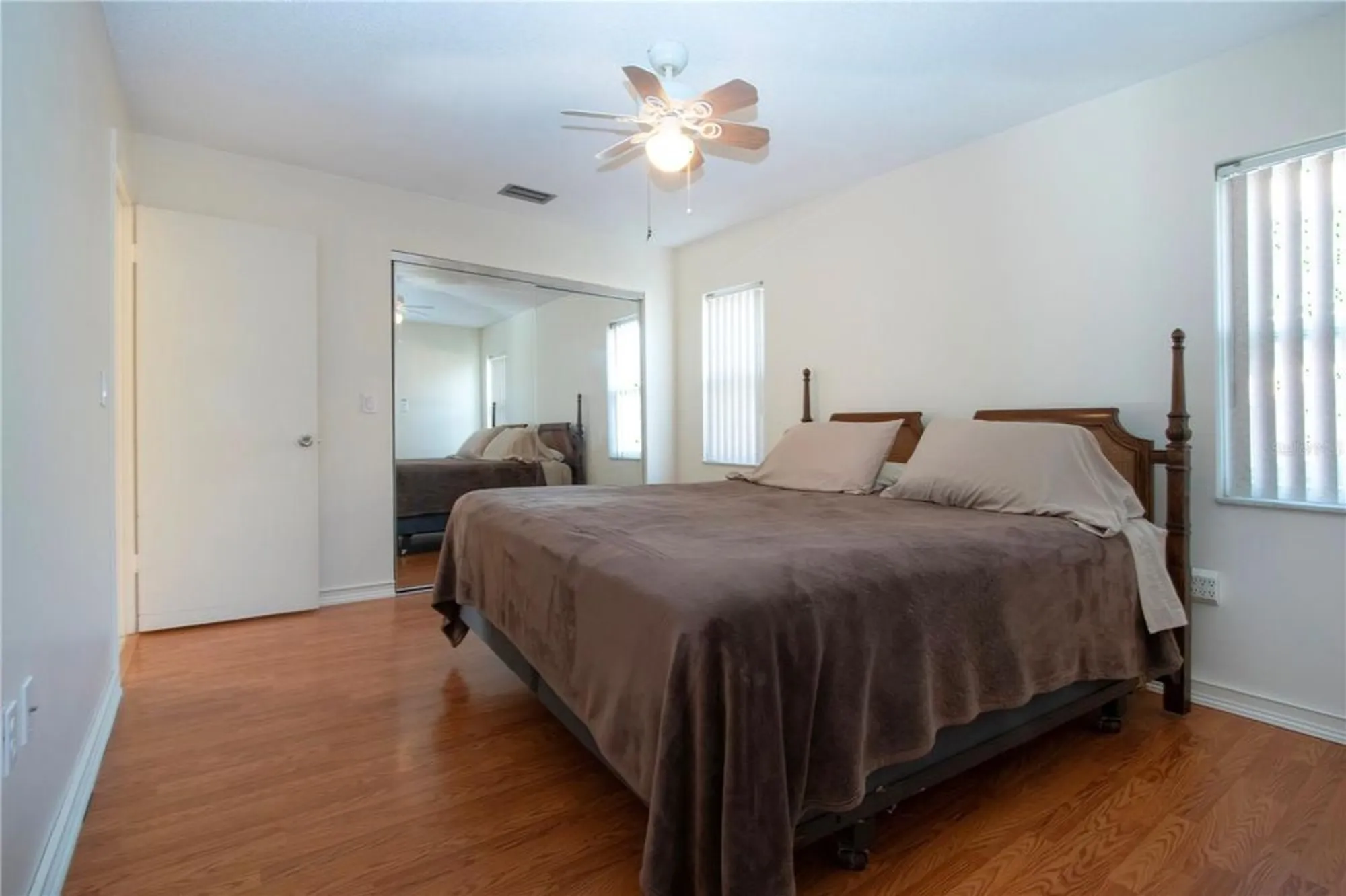 Property Slideshow image 17 of 37 | 1730 w del webb blvd, Sun City Center, FL, 33573