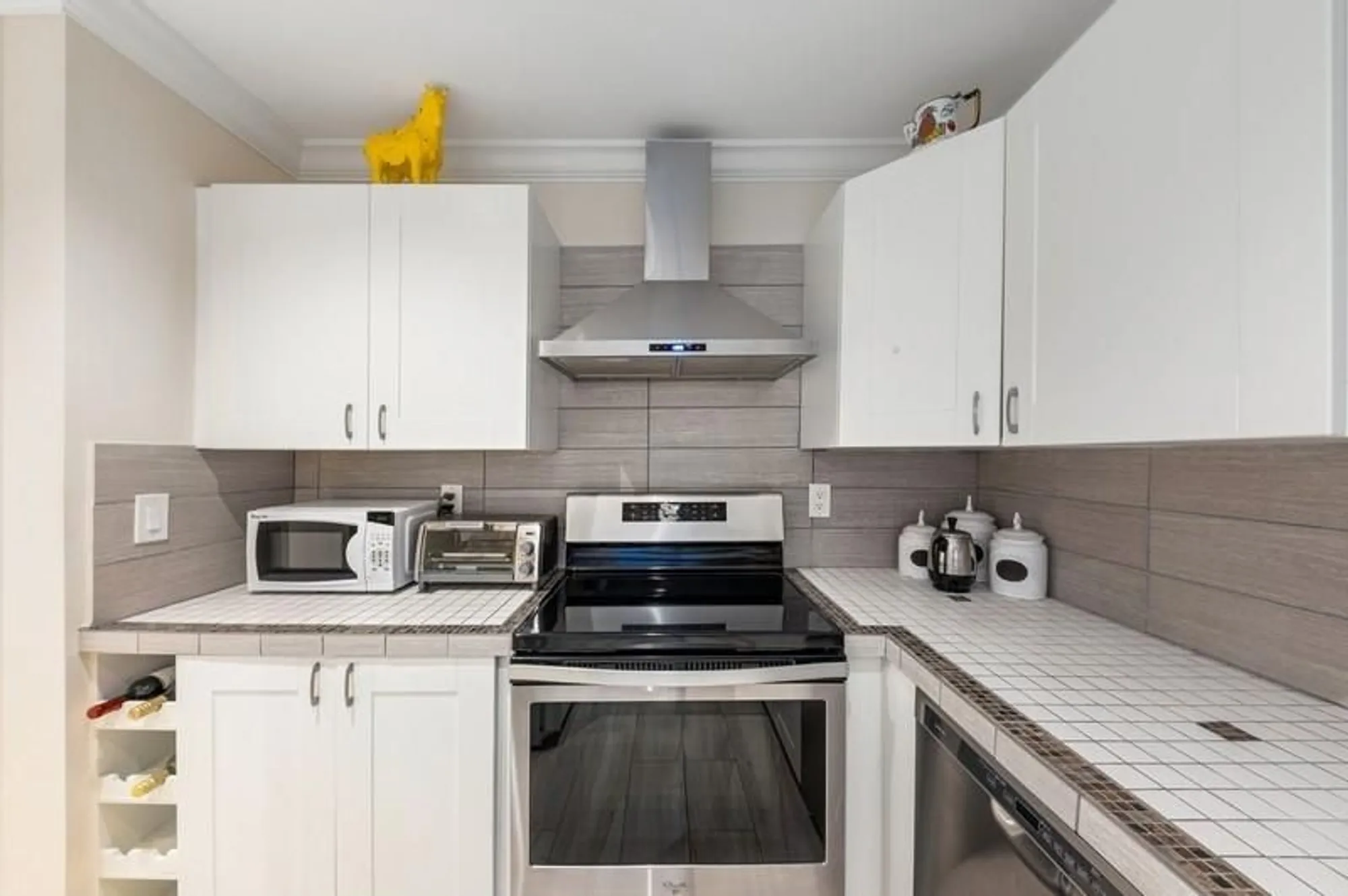 Property Slideshow image 14 of 20 | 13578 via flora e, Delray Beach, FL, 33484