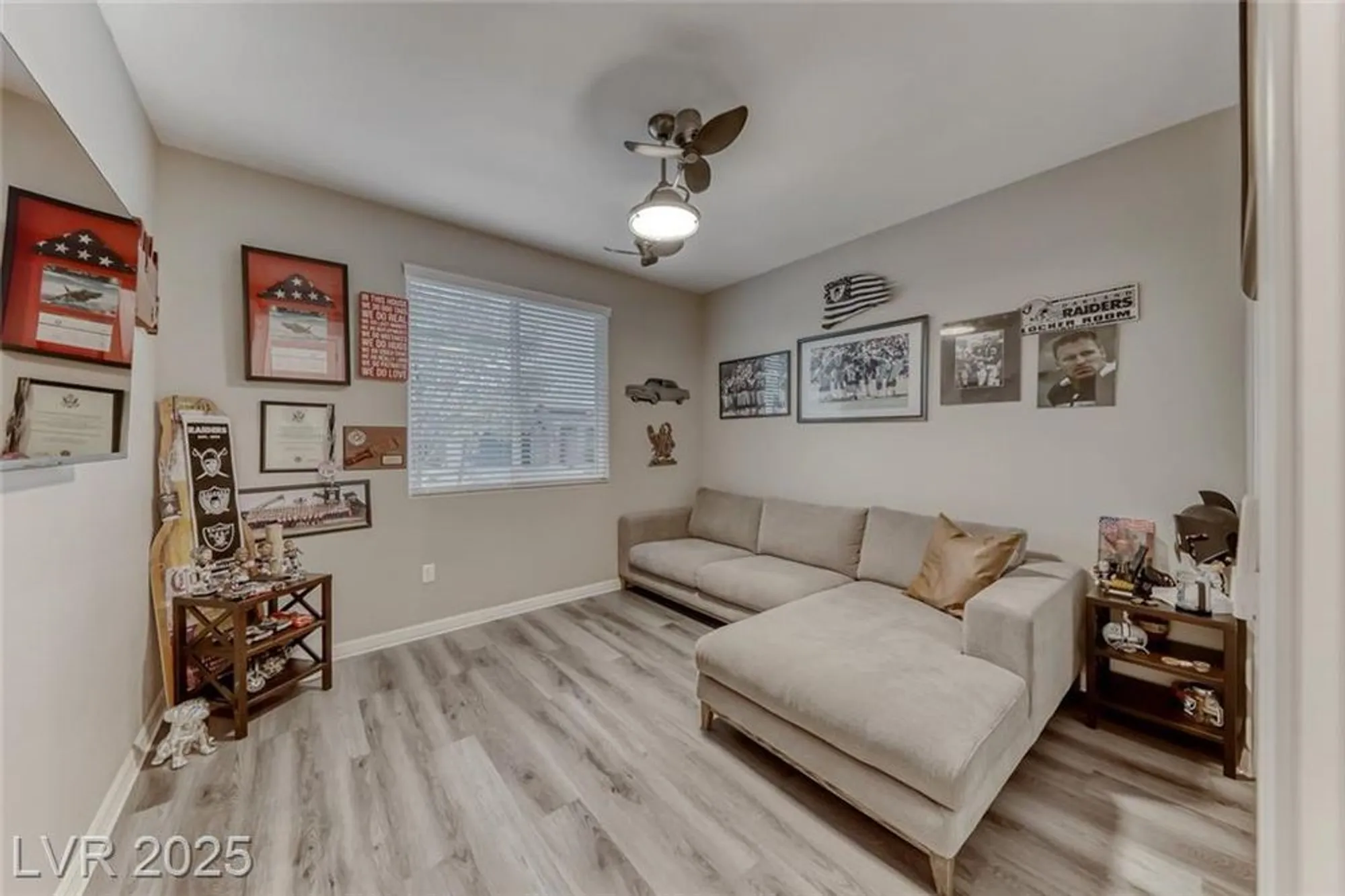Property Slideshow image 23 of 54 | 13 stone yucca ct, Henderson, NV, 89011