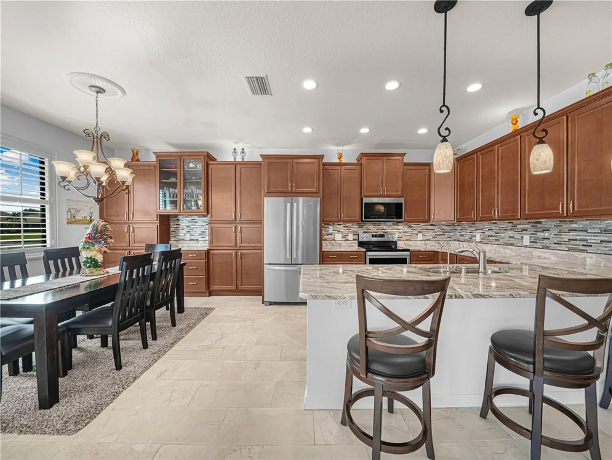 Property Slideshow image 5 of 68 | 1069 sawgrass dr, Winter Haven, FL, 33884