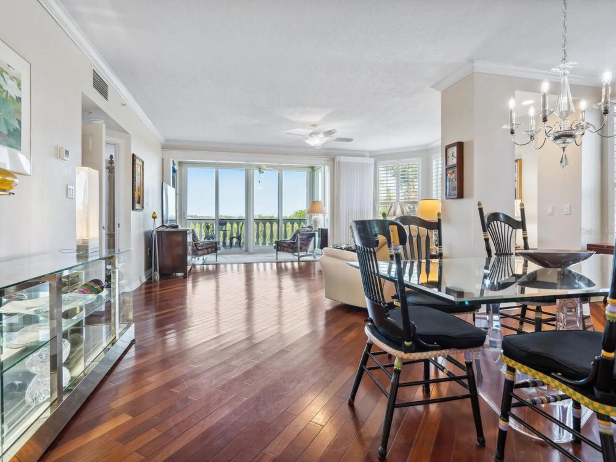 Property Slideshow image 7 of 59 | 5420 eagles point cir 106, Sarasota, FL, 34231