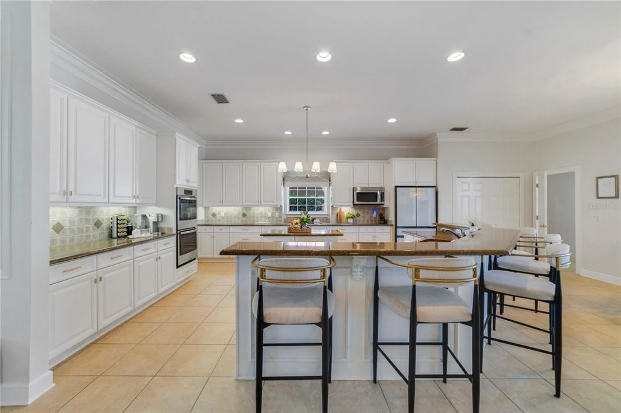 Property Slideshow image 9 of 54 | 1741 edgewater dr, Mount Dora, FL, 32757