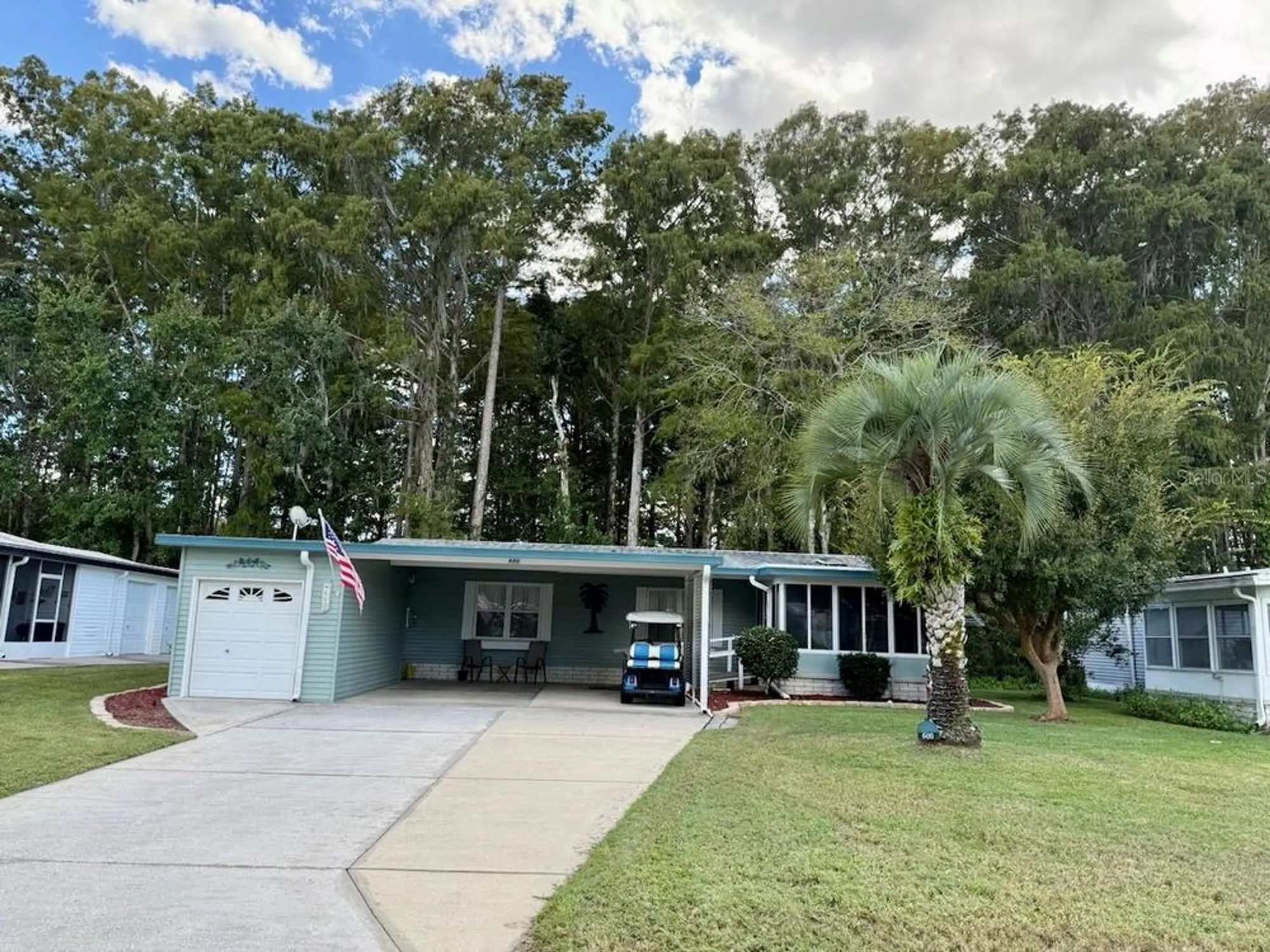 Property Slideshow image 1 of 27 | 600 oak blvd, Wildwood, FL, 34785