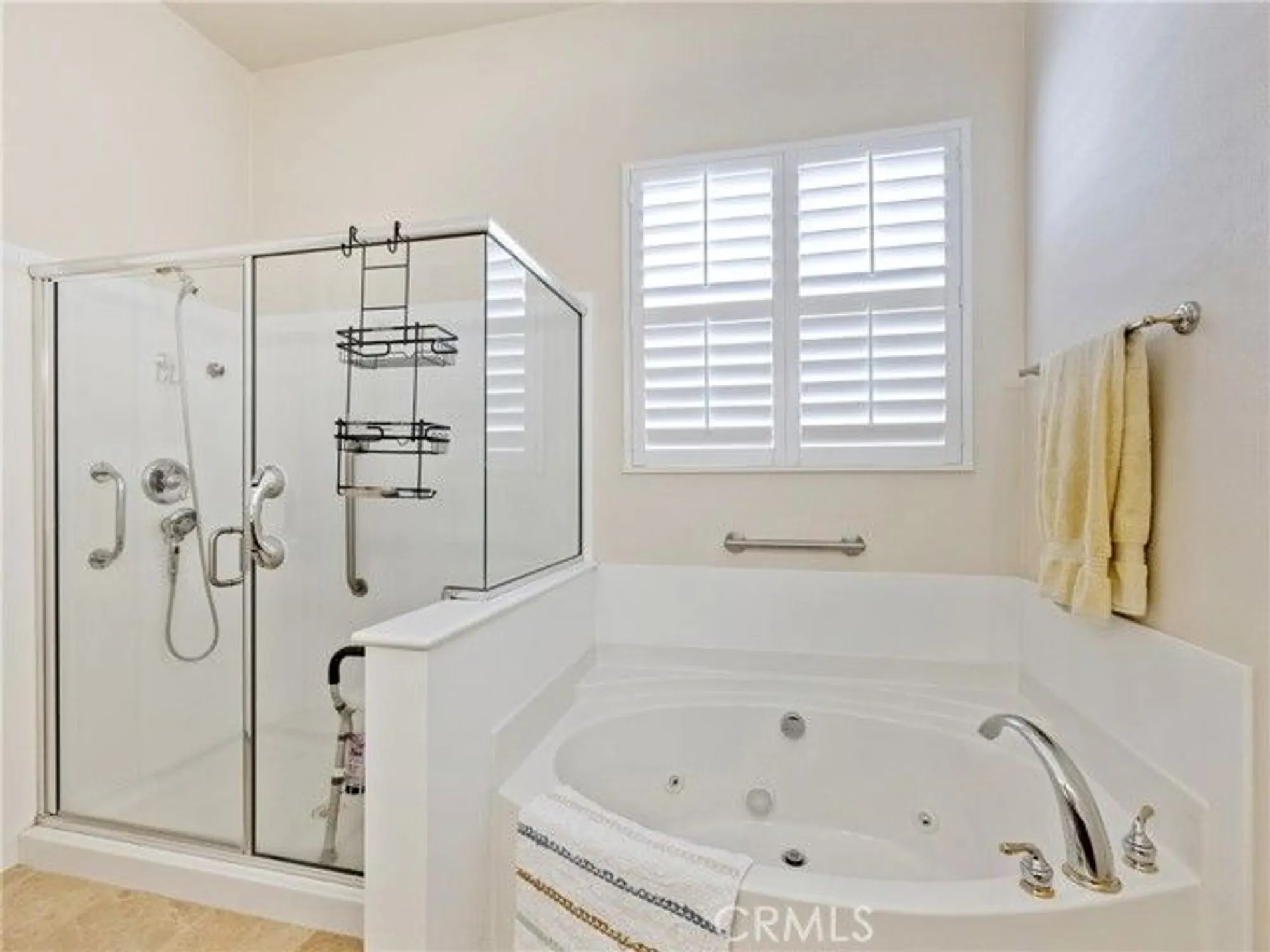 Property Slideshow image 20 of 34 | 10803 katepwa st, Apple Valley, CA, 92308