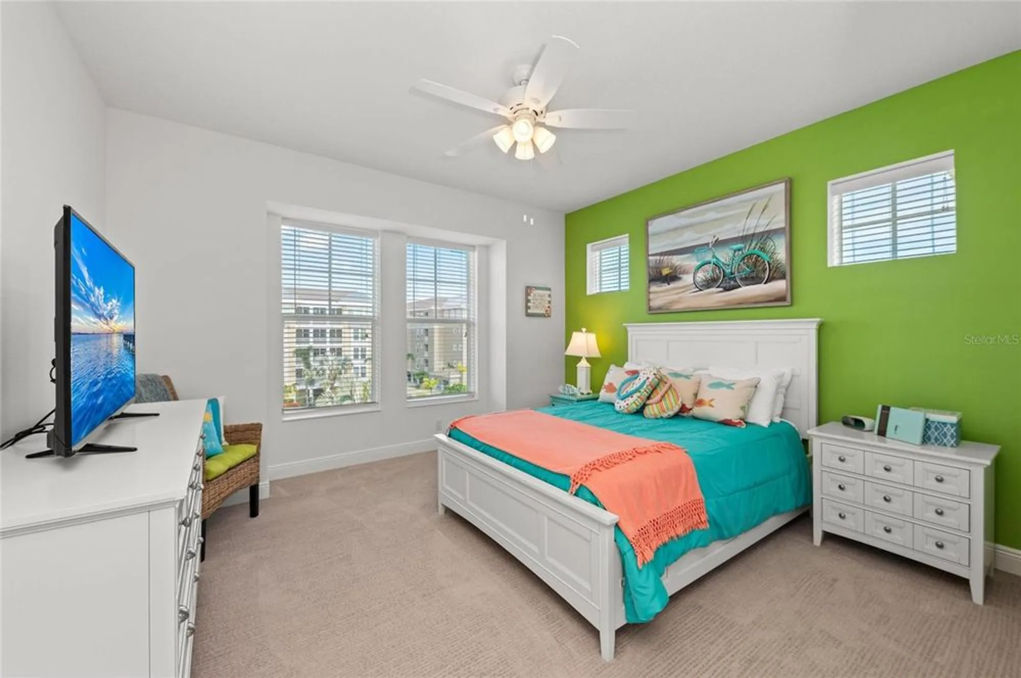 Property Slideshow image 42 of 100 | 387 aruba cir 301, Bradenton, FL, 34209