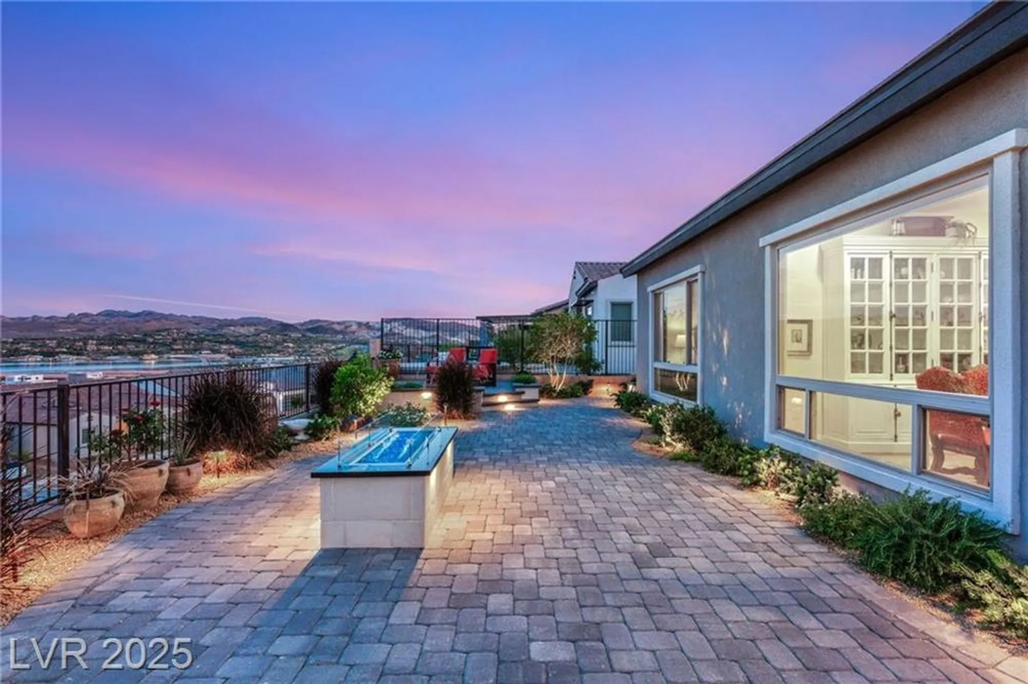 Property Slideshow image 55 of 74 | 156 stone mesa ct, Henderson, NV, 89011
