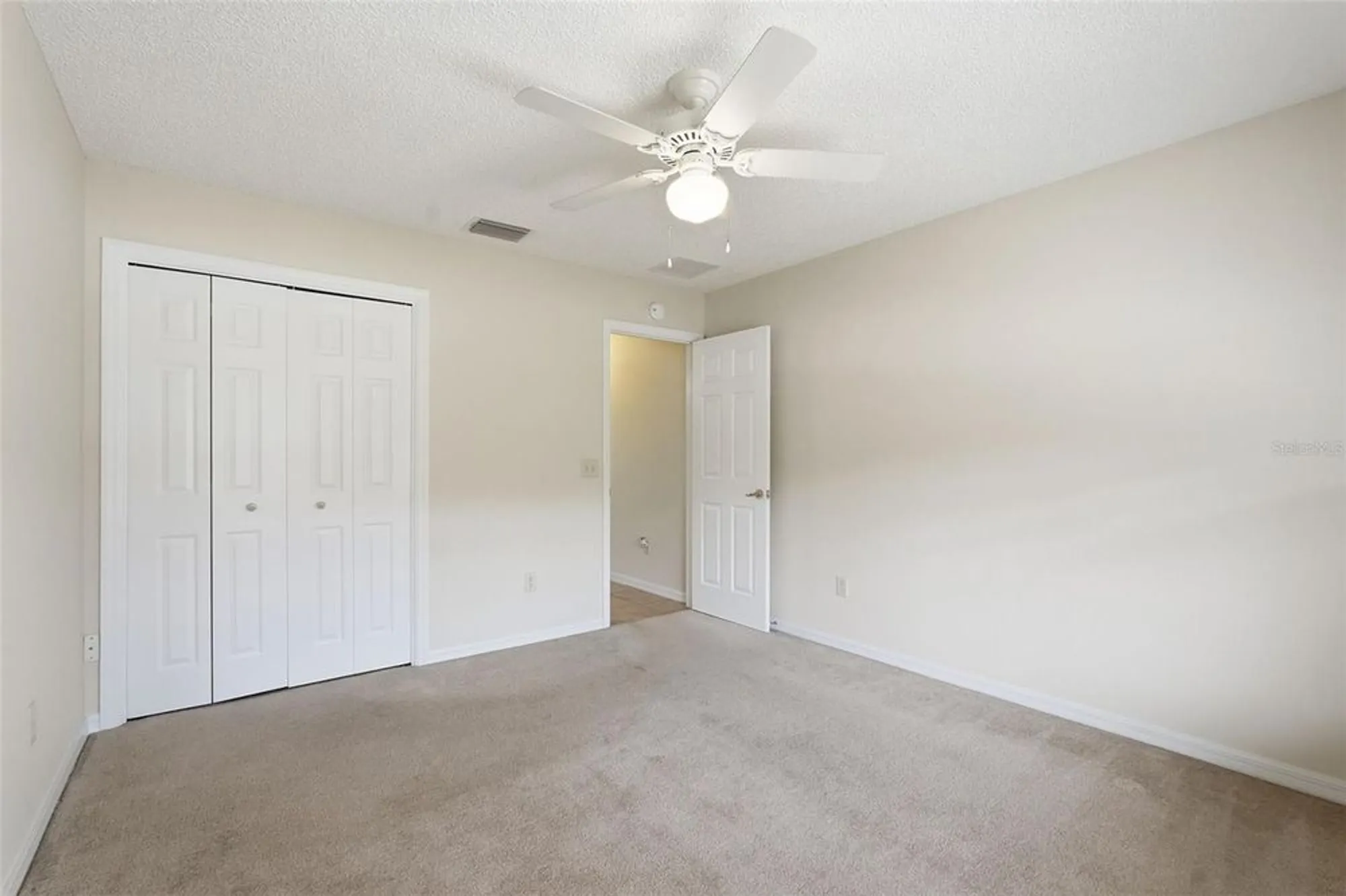 Property Slideshow image 35 of 69 | 17985 se 92nd amory ave, The Villages, FL, 32162