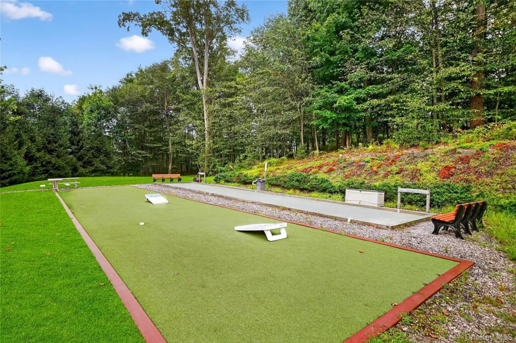 Property Slideshow image 31 of 48 | 41 michael roberts ct, Pearl River, NY, 10965