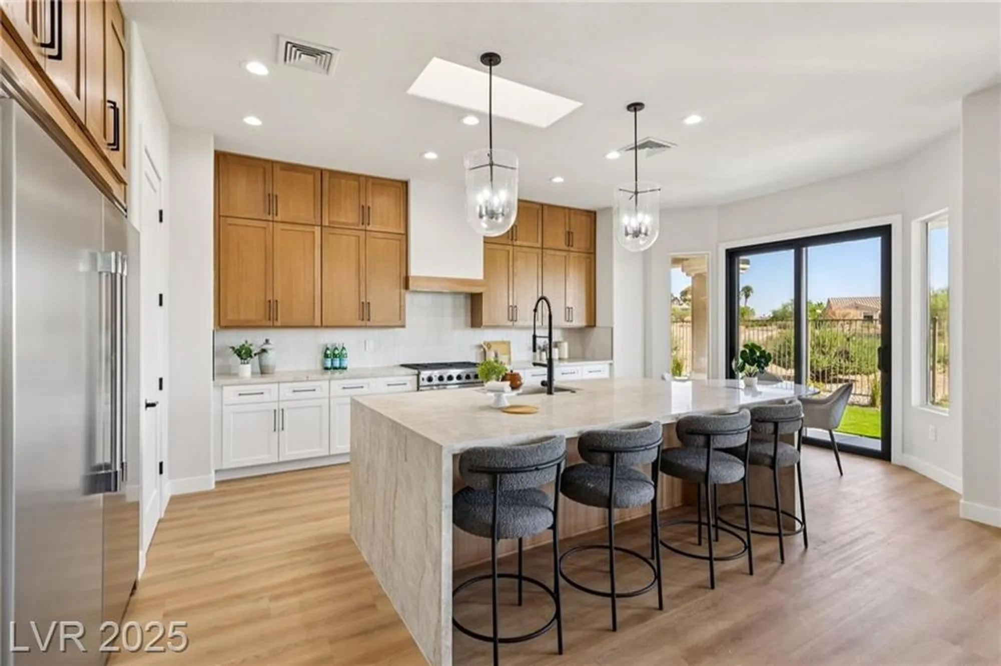 Property Slideshow image 22 of 96 | 10480 premia pl, Las Vegas, NV, 89135