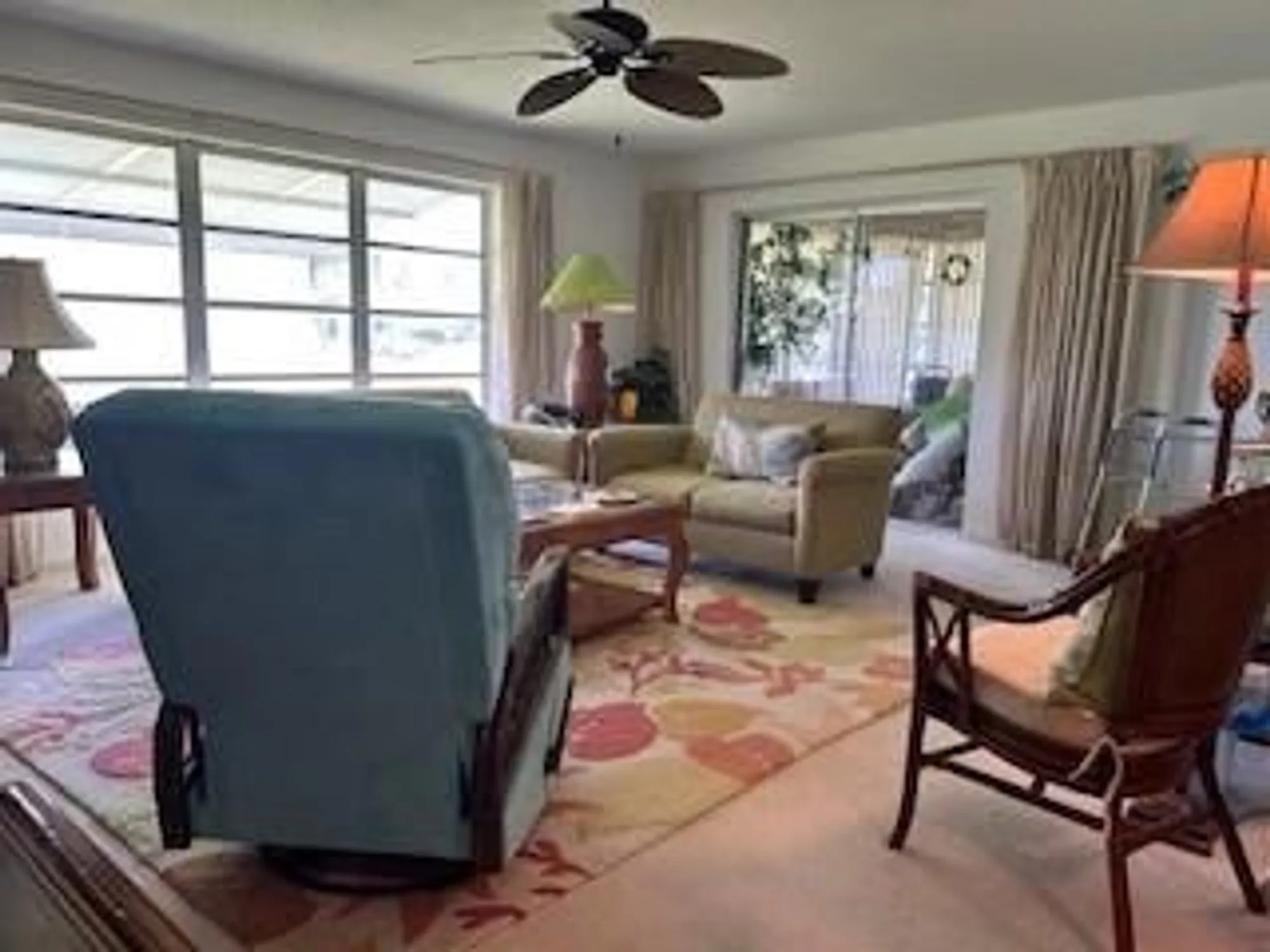 Property Slideshow image 2 of 25 | 145 south blvd d, Boynton Beach, FL, 33435