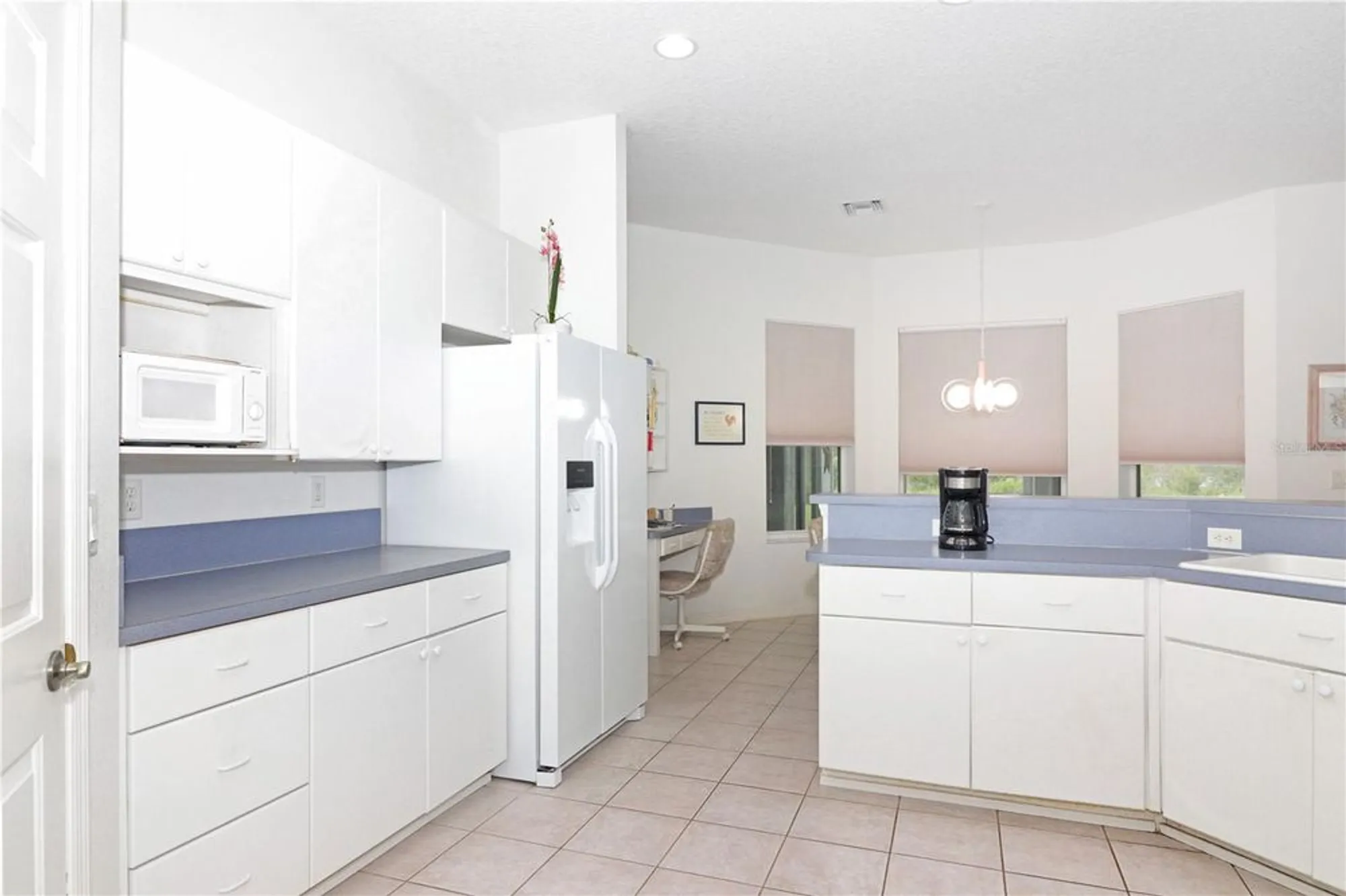 Property Slideshow image 9 of 49 | 22125 draw bridge dr, Leesburg, FL, 34748