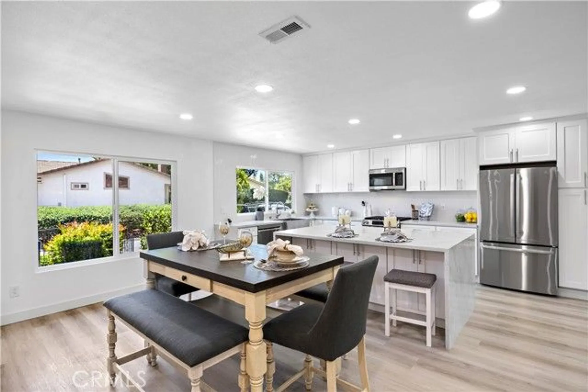 Property Slideshow image 3 of 43 | 23902 via lugones, Mission Viejo, CA, 92692