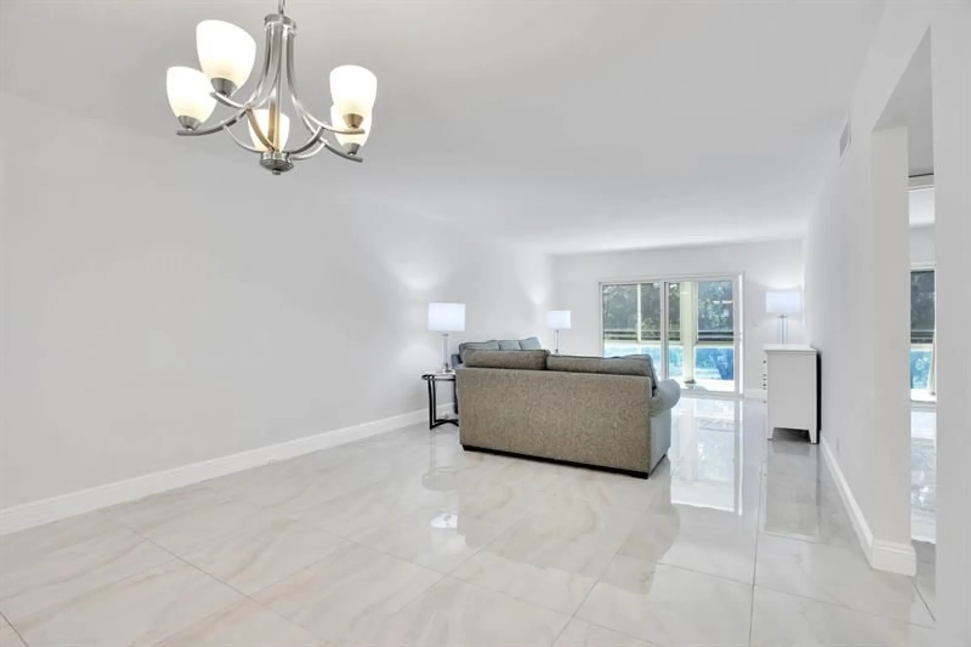 Property Slideshow image 8 of 32 | 2202 lucaya bnd h2, Coconut Creek, FL, 33066