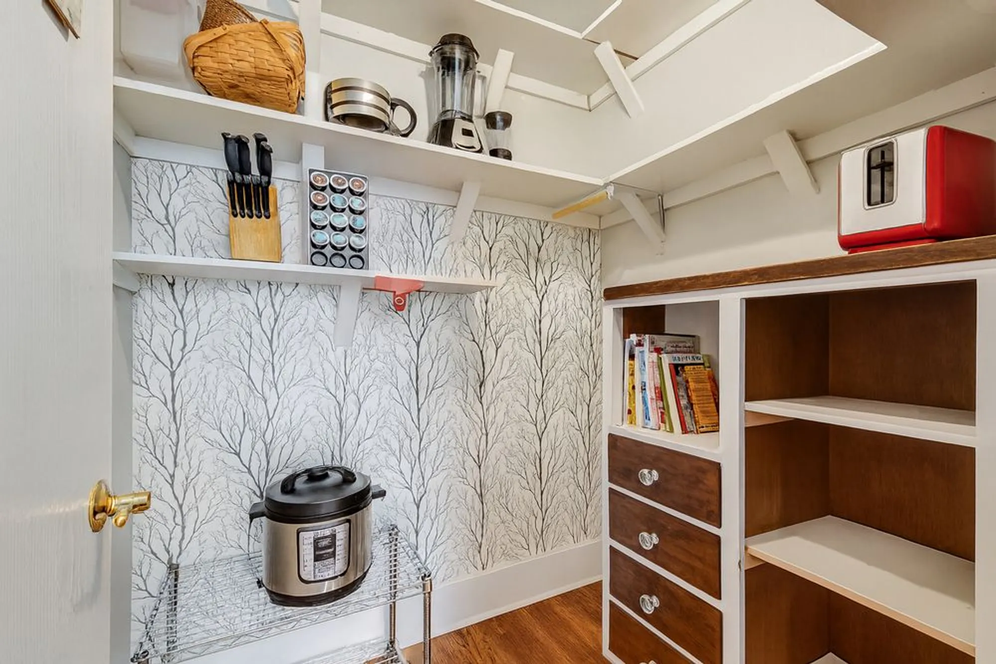 Property Slideshow image 11 of 21 | 2525 park ridge ct # 2525, Crest Hill, IL, 60403