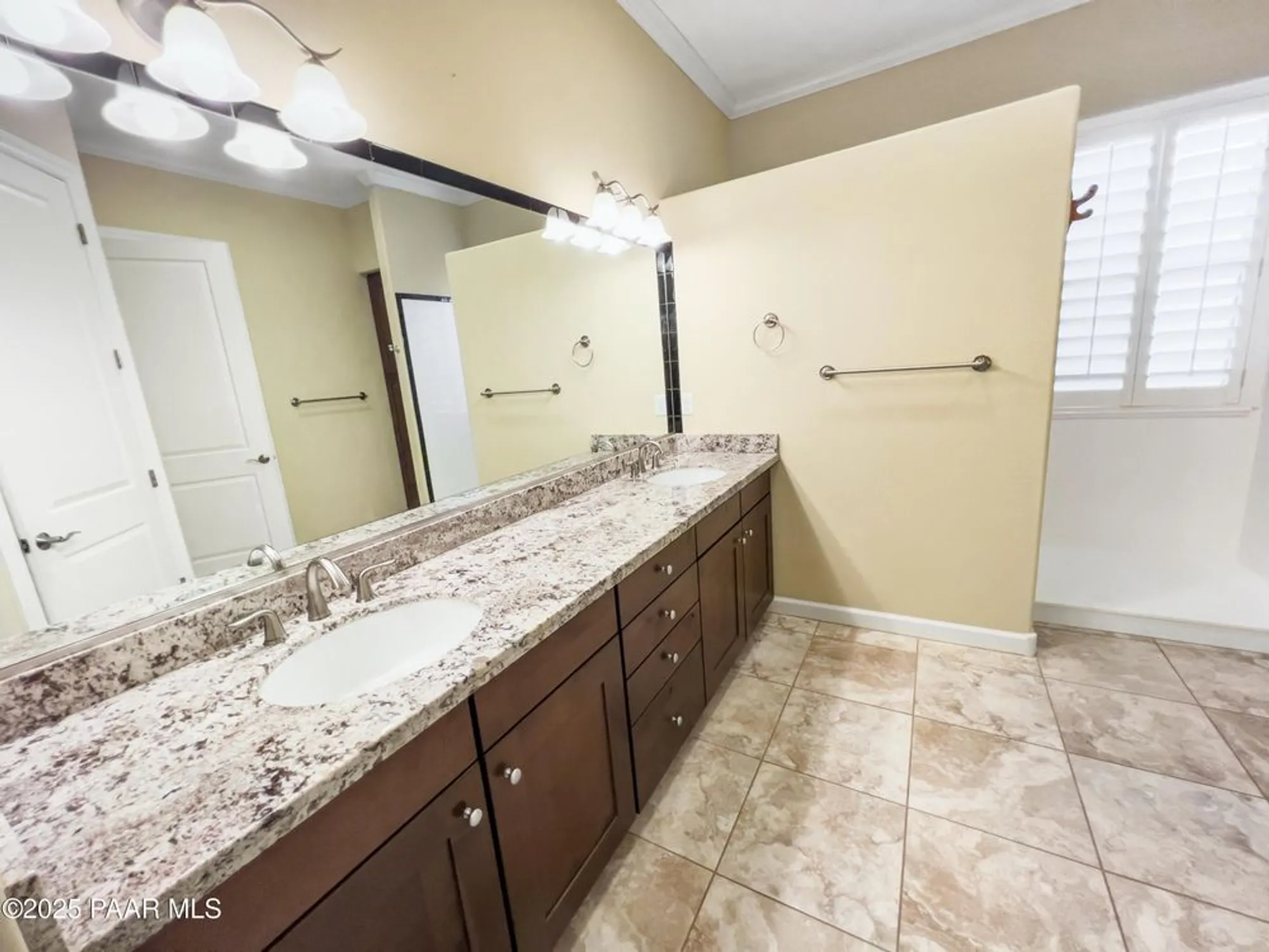 Property Slideshow image 16 of 33 | 407 cabaret st, Prescott, AZ, 86301