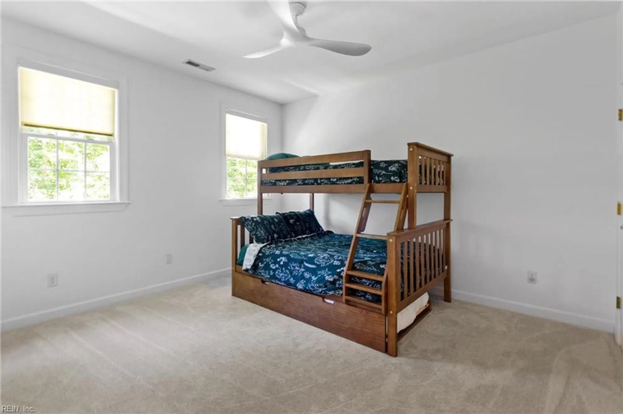 Property Slideshow image 22 of 45 | 147 country club dr, Williamsburg, VA, 23188