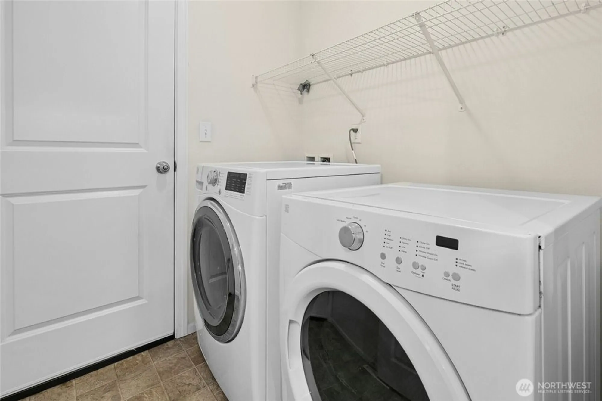 Property Slideshow image 27 of 31 | 11307 241st ln ne # 73, Redmond, WA, 98053