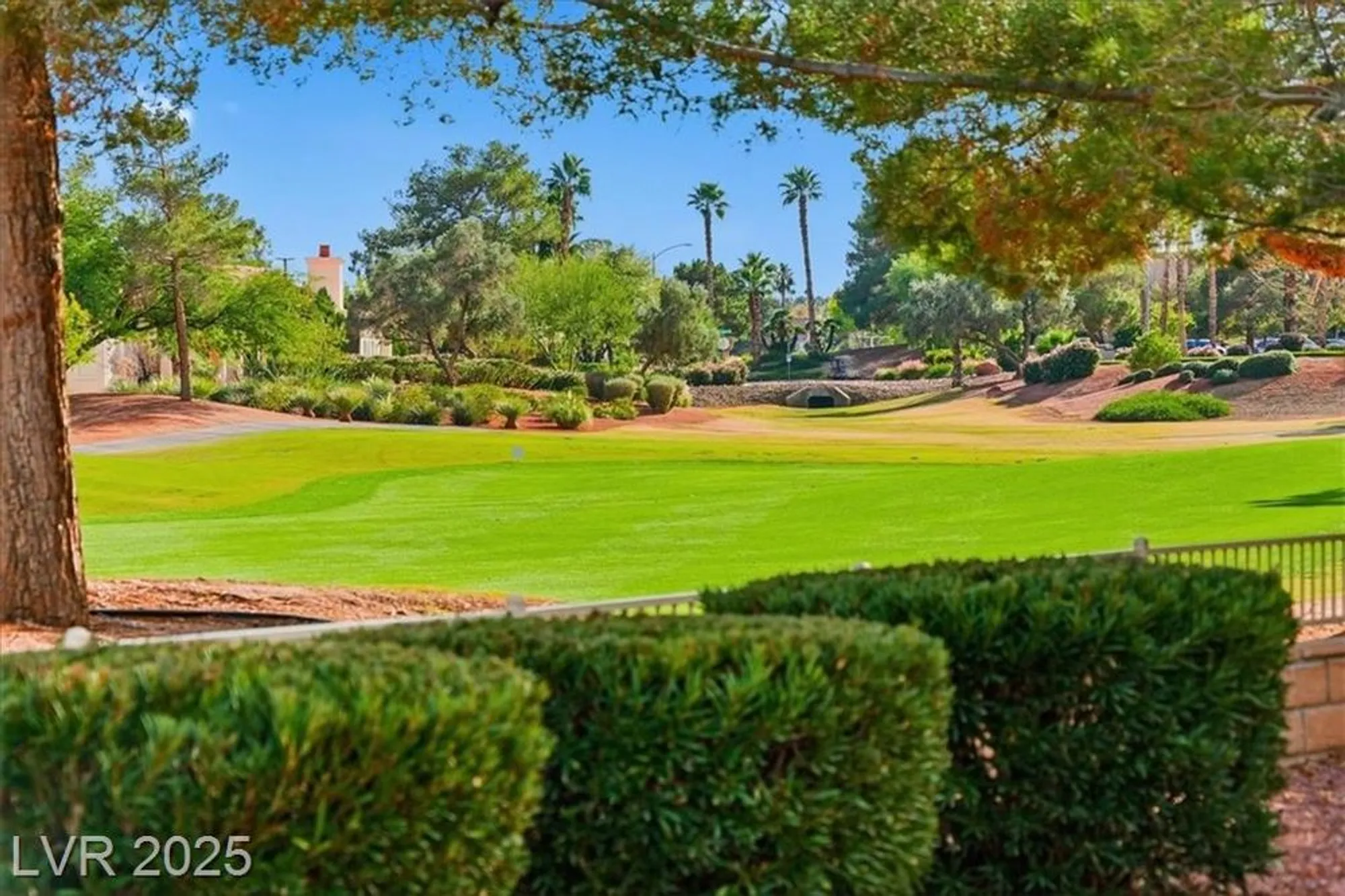 Property Slideshow image 35 of 52 | 2904 castle bar dr, Las Vegas, NV, 89134