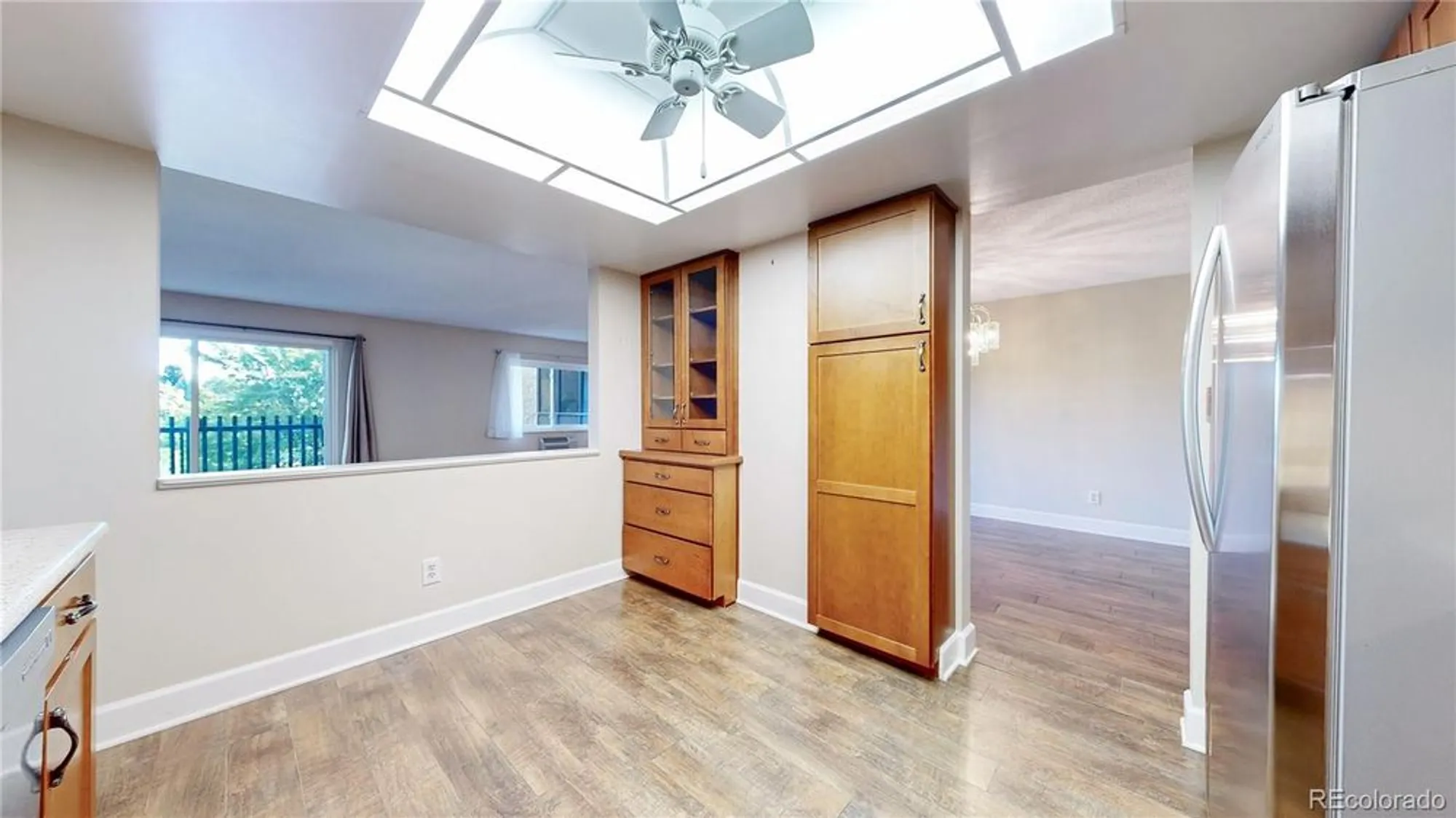 Property Slideshow image 8 of 29 | 13691 e marina dr apt 405, Aurora, CO, 80014