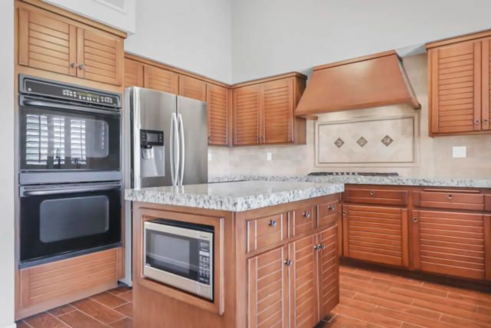 Property Slideshow image 10 of 37 | 54801 inverness way, La Quinta, CA, 92253