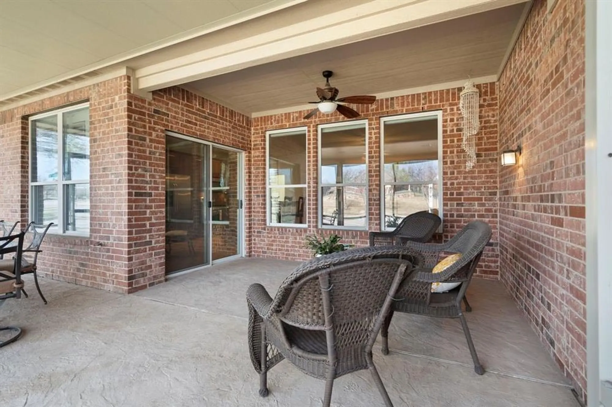 Property Slideshow image 25 of 39 | 942 carrington greens dr, Frisco, TX, 75036