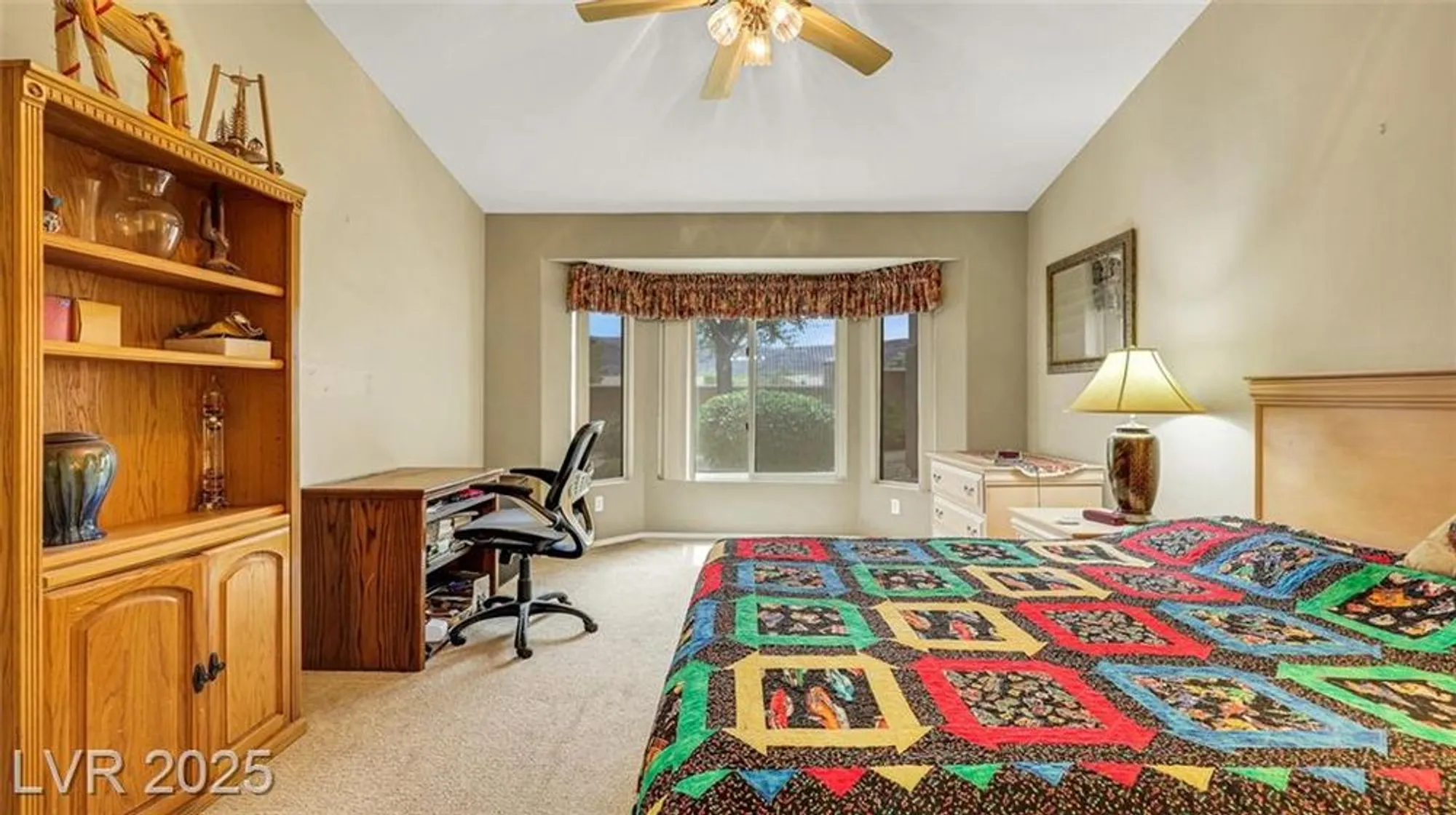 Property Slideshow image 24 of 31 | 2075 joy view ln, Henderson, NV, 89012