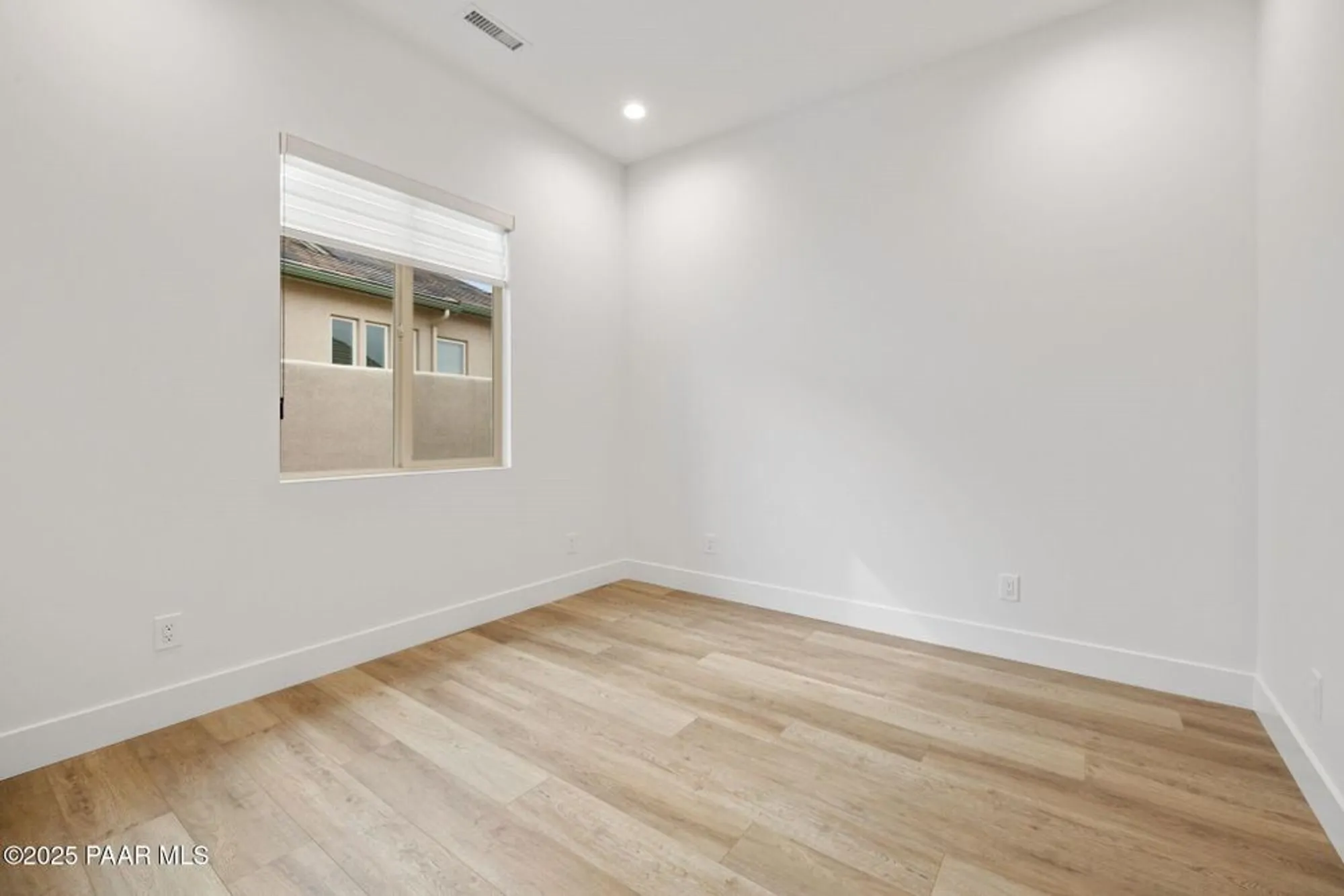 Property Slideshow image 29 of 43 | 1148 s lakeview dr, Prescott, AZ, 86301