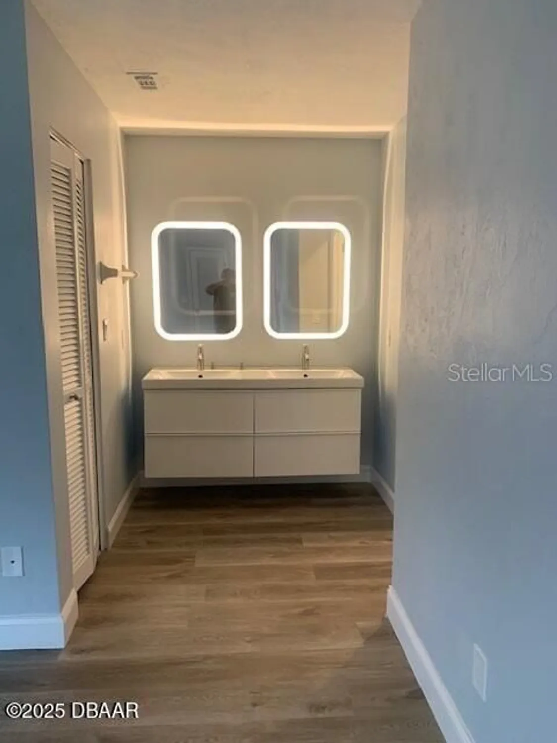 Property Slideshow image 10 of 17 | 257 gull dr, Daytona Beach, FL, 32119