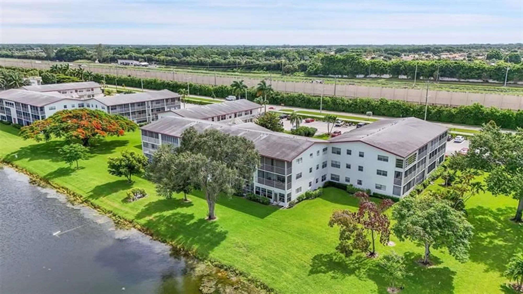 Property Slideshow image 35 of 44 | 486 fanshaw l # 486, Boca Raton, FL, 33434