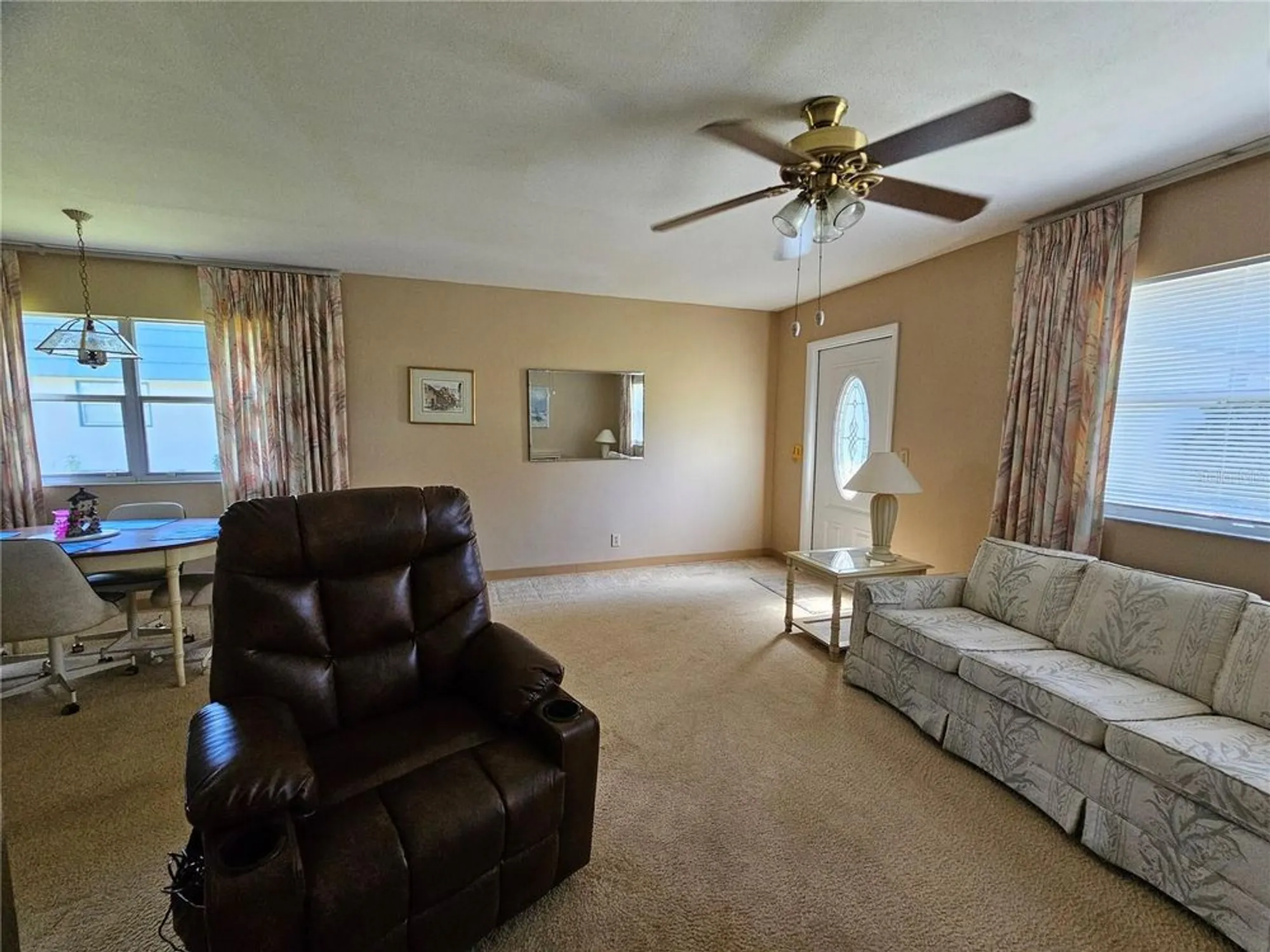 Property Slideshow image 7 of 27 | 1811 bedford ln apt 163, Sun City Center, FL, 33573