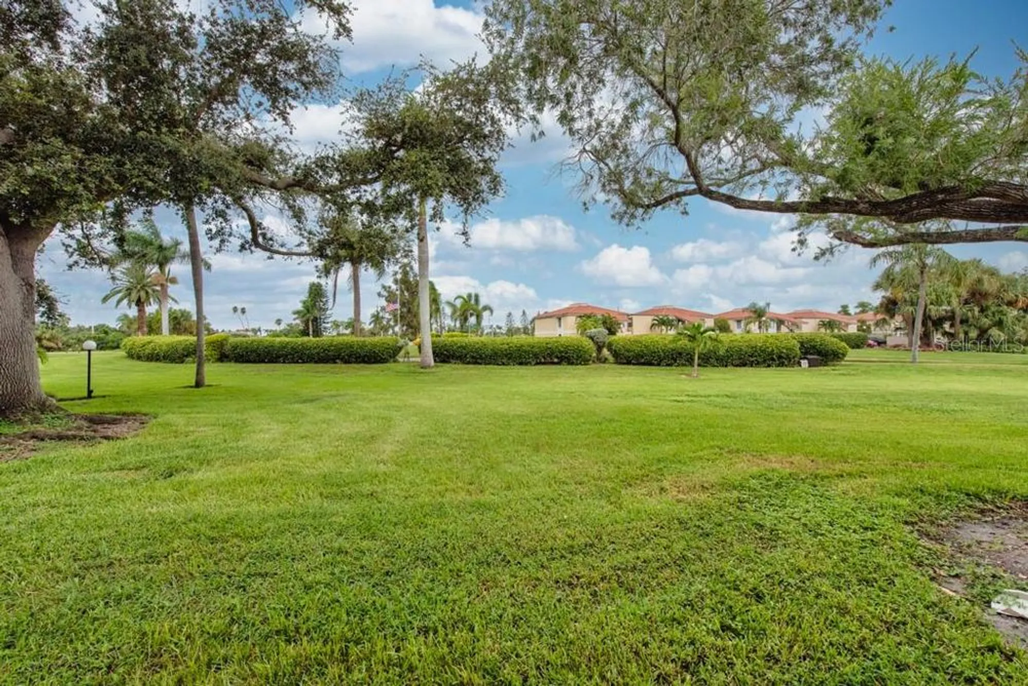 Property Slideshow image 34 of 45 | 6219 palma del mar blvd s apt 114, St Petersburg, FL, 33715