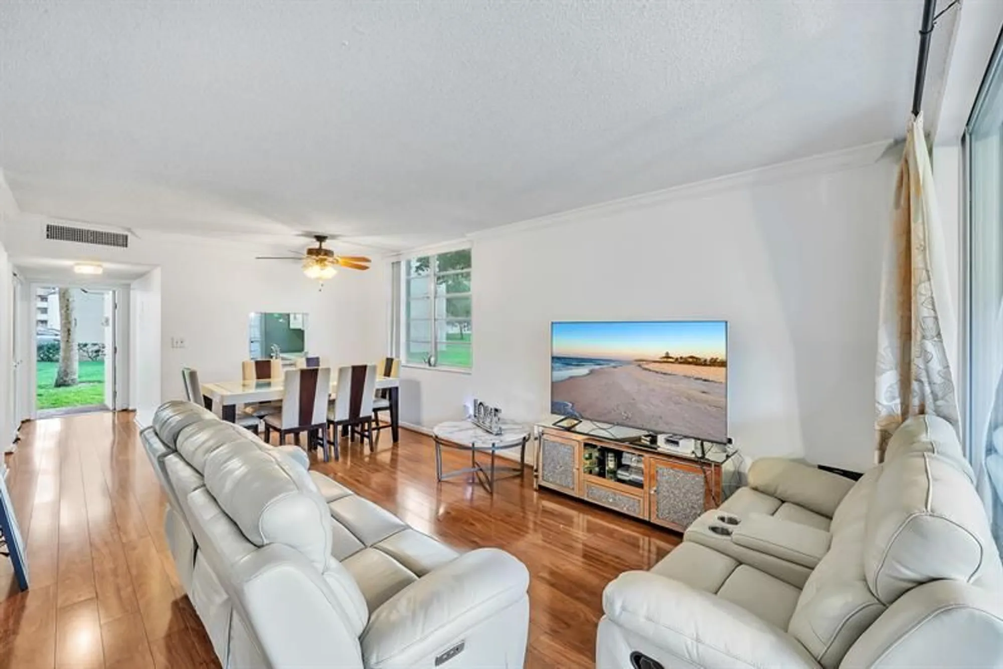 Property Slideshow image 28 of 41 | 5940 nw 64th ave apt 101, Tamarac, FL, 33319