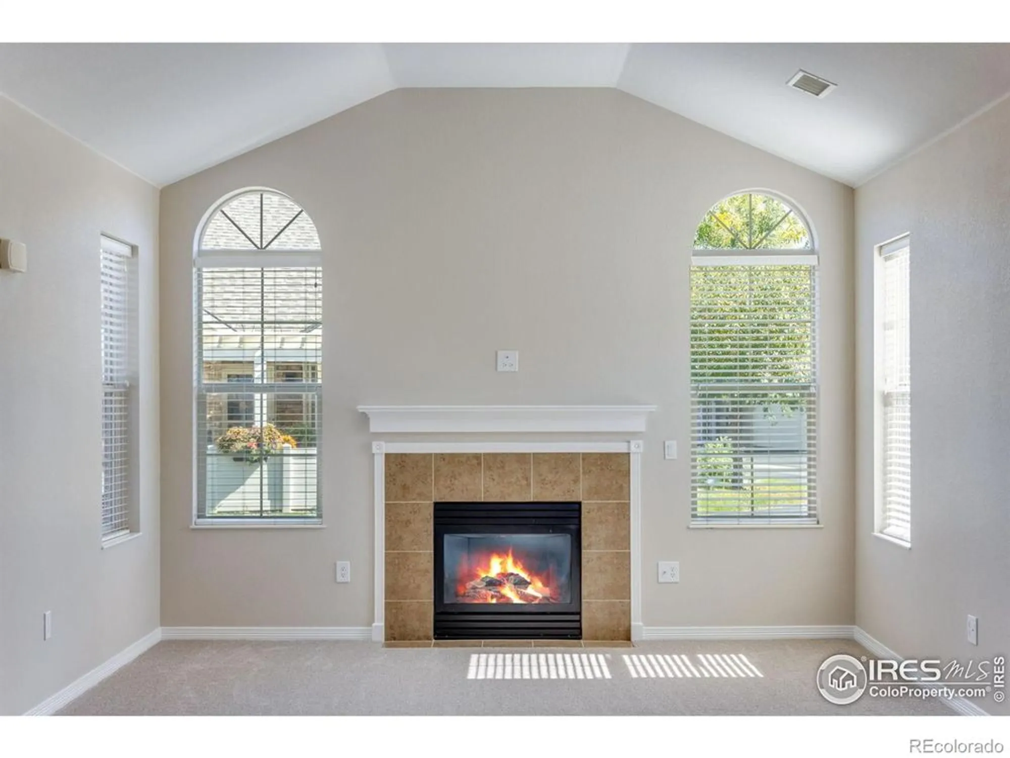 Property Slideshow image 4 of 20 | 2410 santa fe dr a, Longmont, CO, 80504
