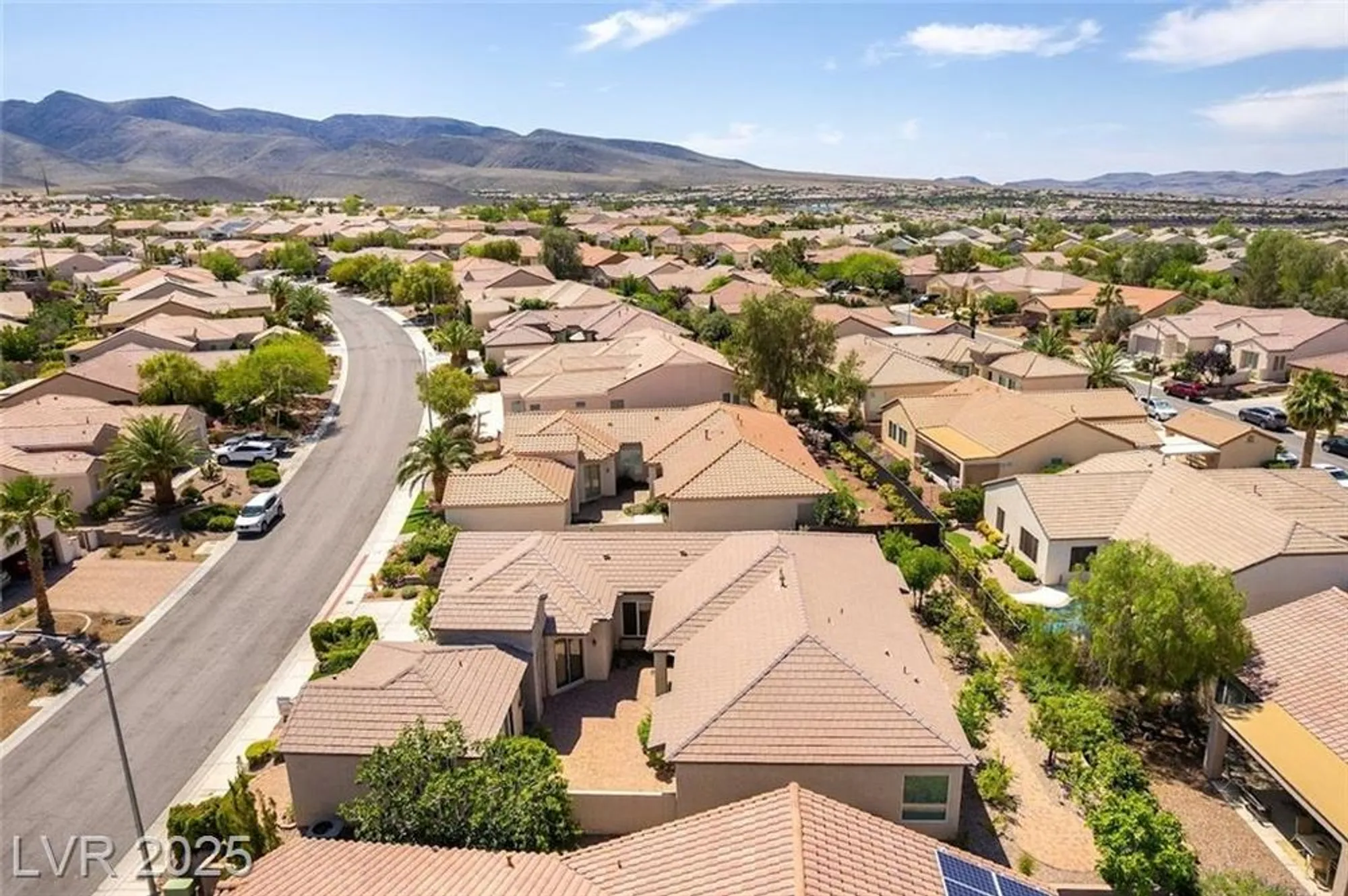 Property Slideshow image 5 of 40 | 2373 ozark plateau dr, Henderson, NV, 89044