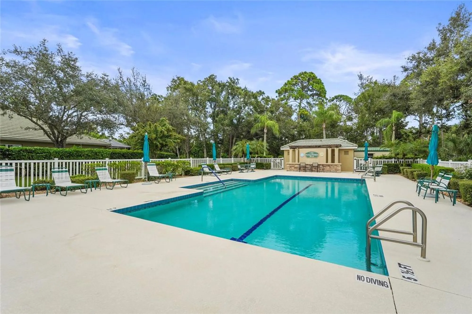 Property Slideshow image 53 of 54 | 4840 lakescene pl, Sarasota, FL, 34243