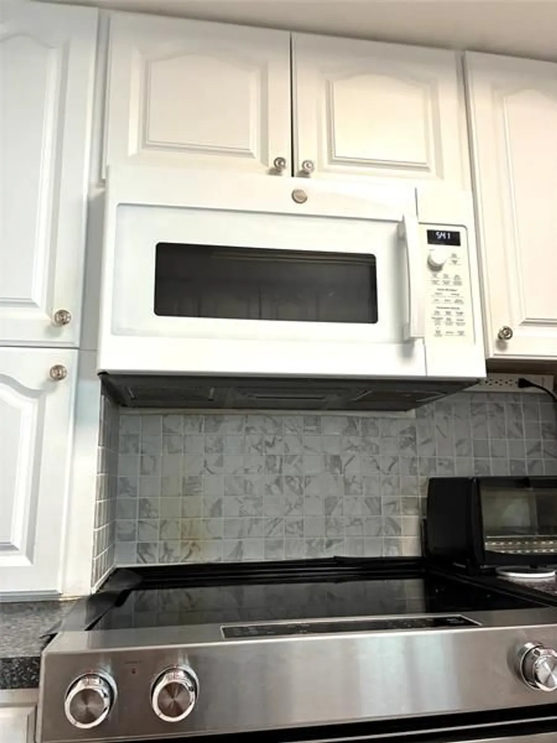 Property Slideshow image 10 of 41 | 320 s golf blvd, Pompano Beach, FL, 33064