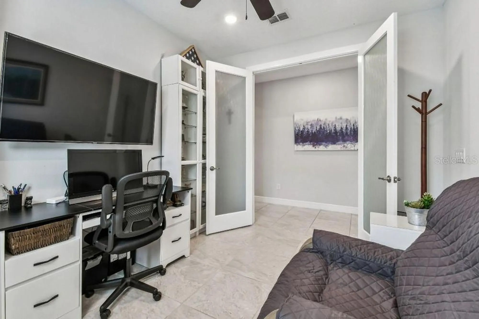 Property Slideshow image 31 of 49 | 20057 sea glass cir, Land O Lakes, FL, 34638