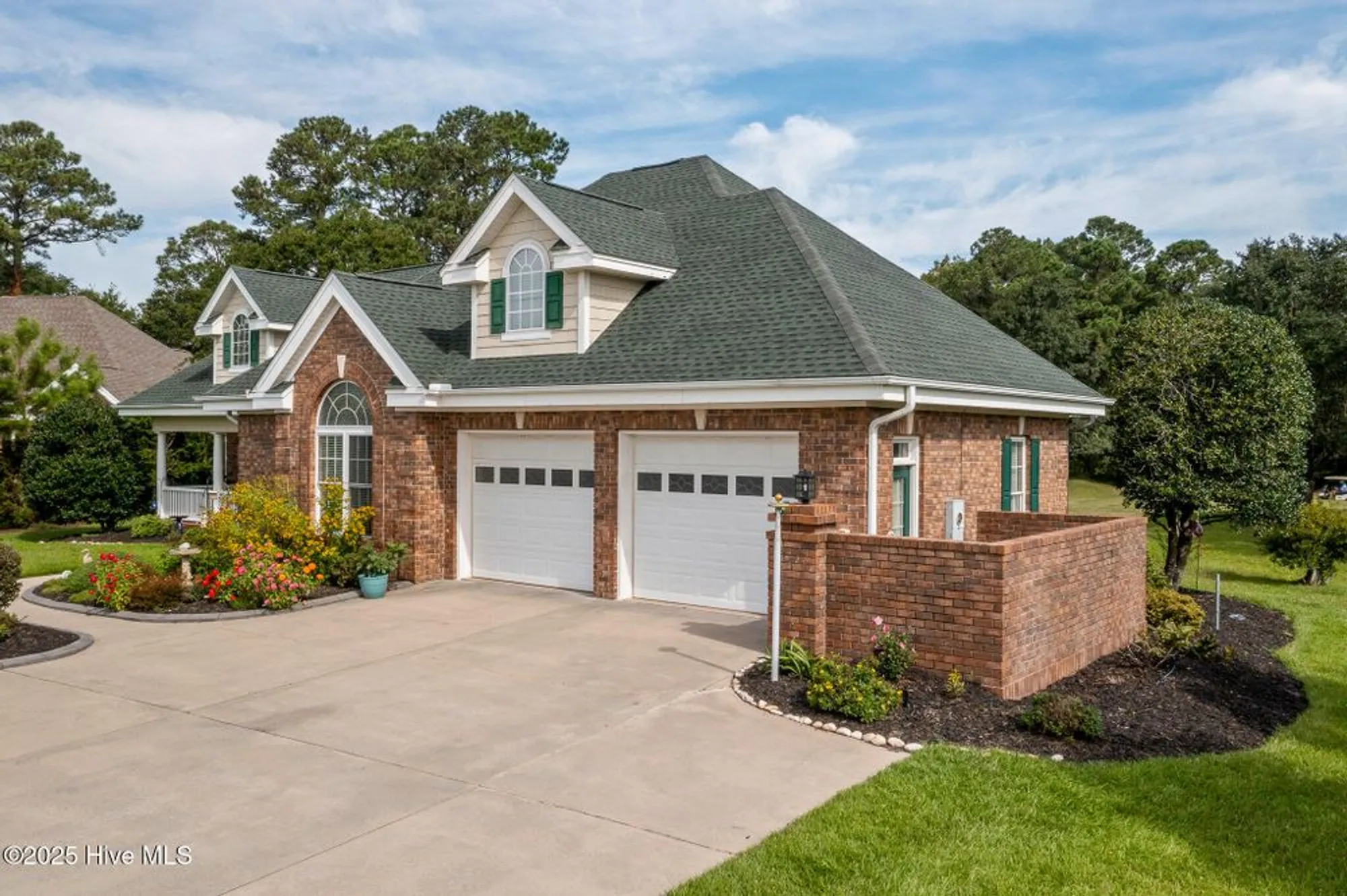 Property Slideshow image 4 of 56 | 554 lizmore pl, Ocean Isle Beach, NC, 28469