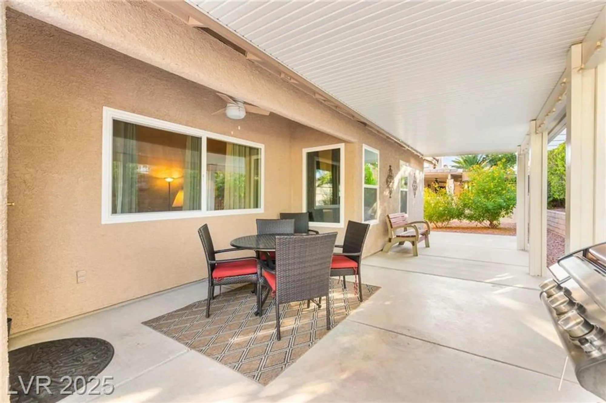 Property Slideshow image 41 of 65 | 5245 woodlawn ln, Las Vegas, NV, 89130
