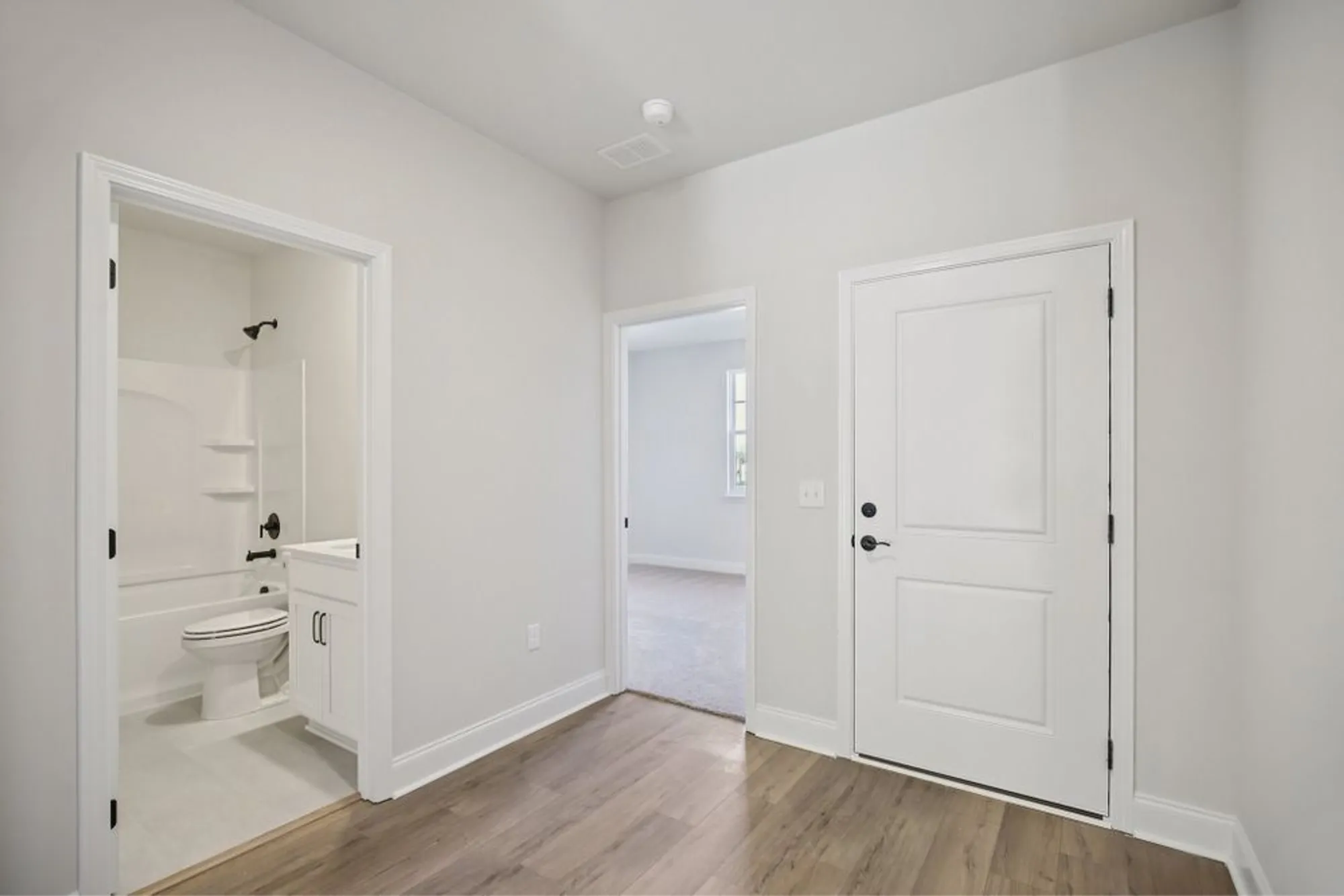 Property Slideshow image 21 of 54 | 328 stonehaus cir, Antioch, TN, 37013