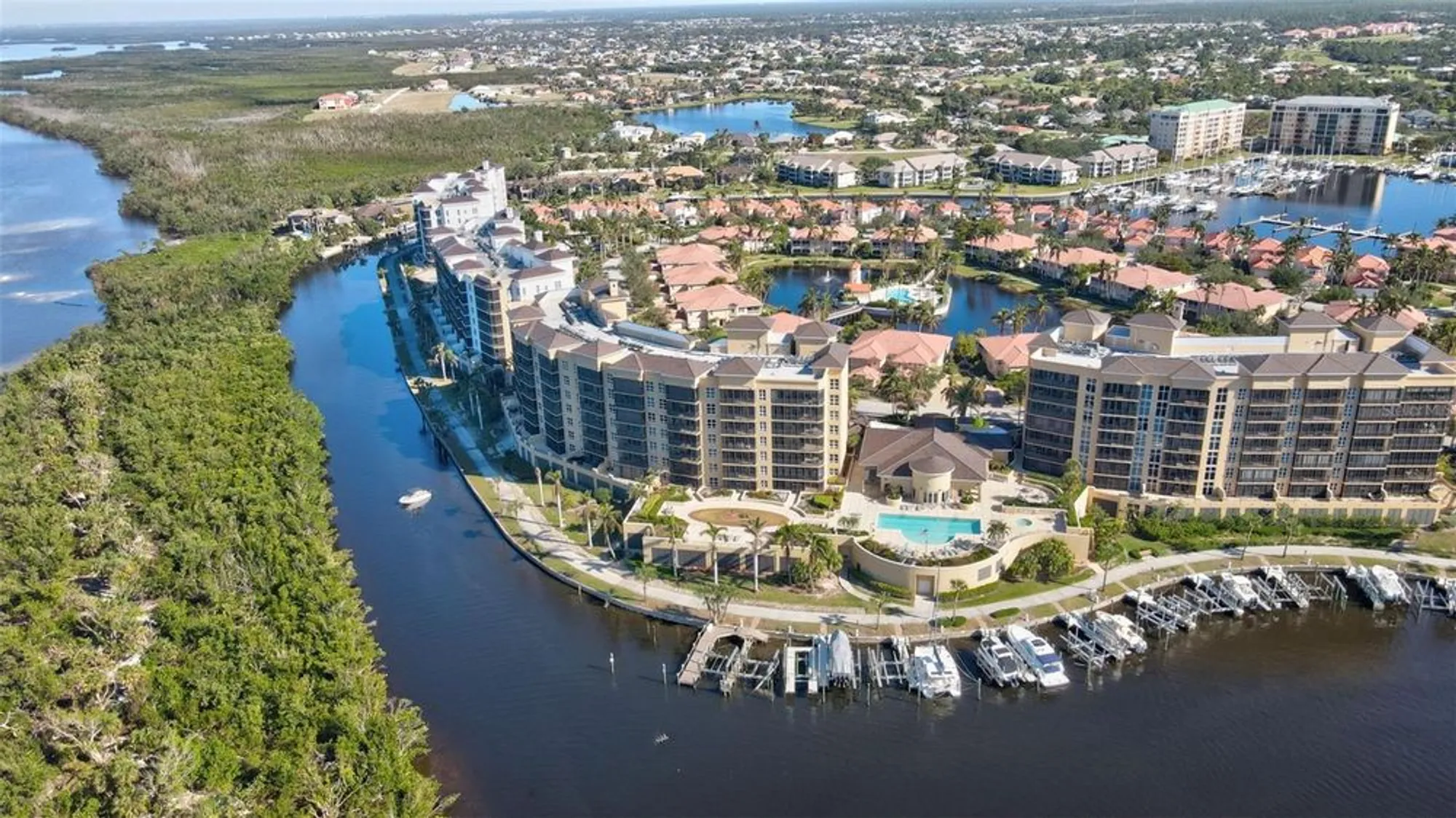 Property Slideshow image 43 of 71 | 3321 sunset key cir 204, Punta Gorda, FL, 33955