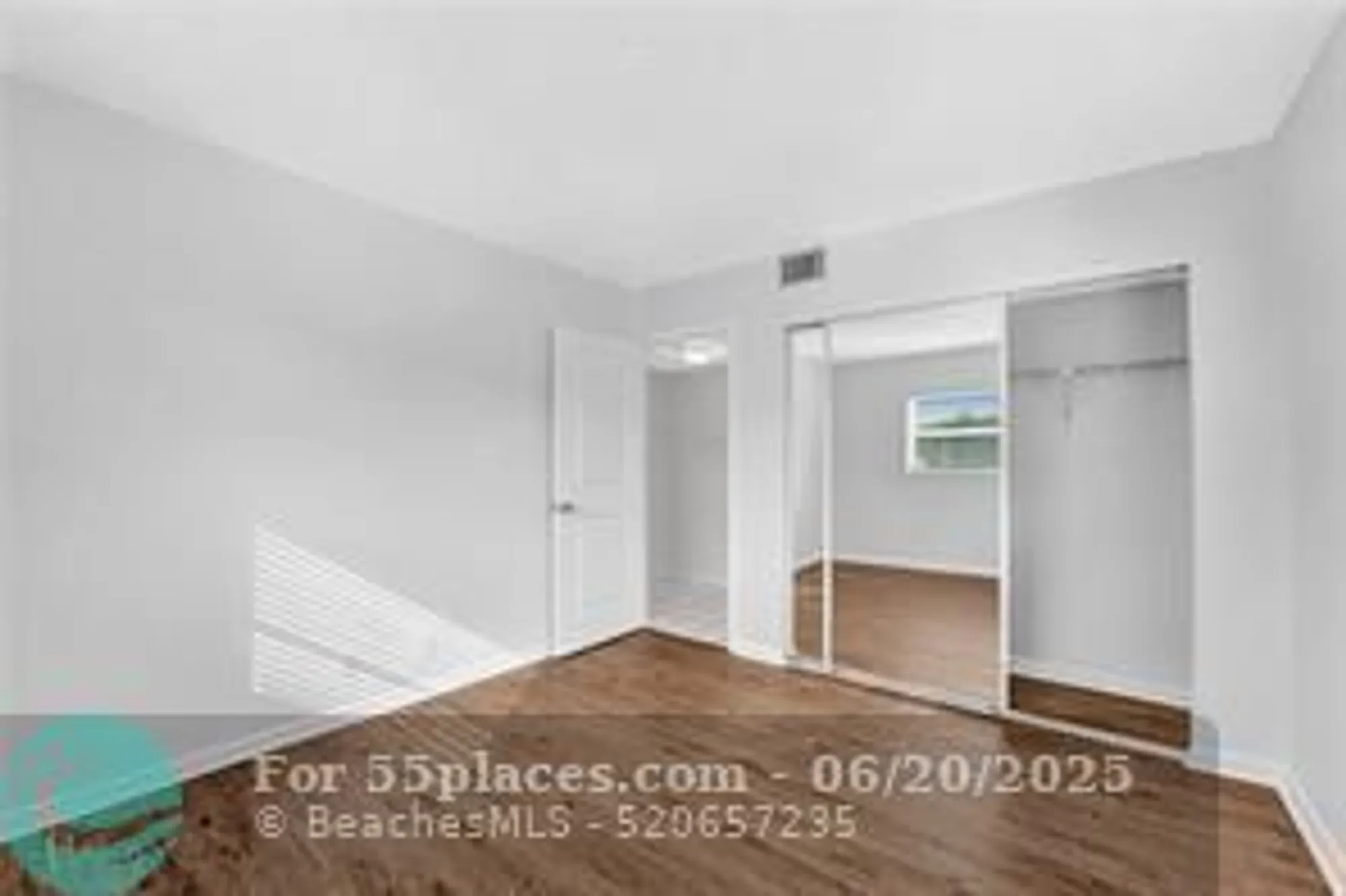 Property Slideshow image 10 of 15 | 7605 nw 5th pl apt 101, Margate, FL, 33063