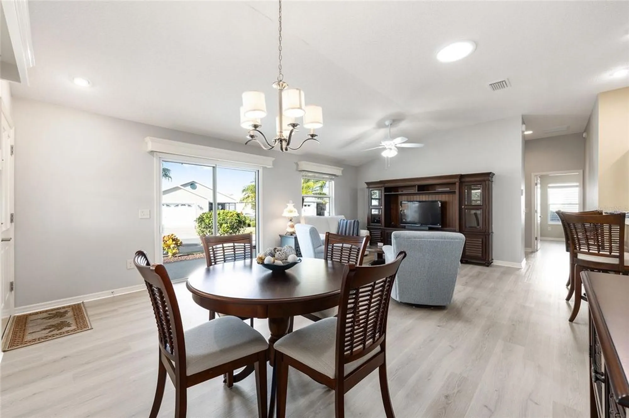 Property Slideshow image 11 of 56 | 3023 gallinule ct, The Villages, FL, 32163