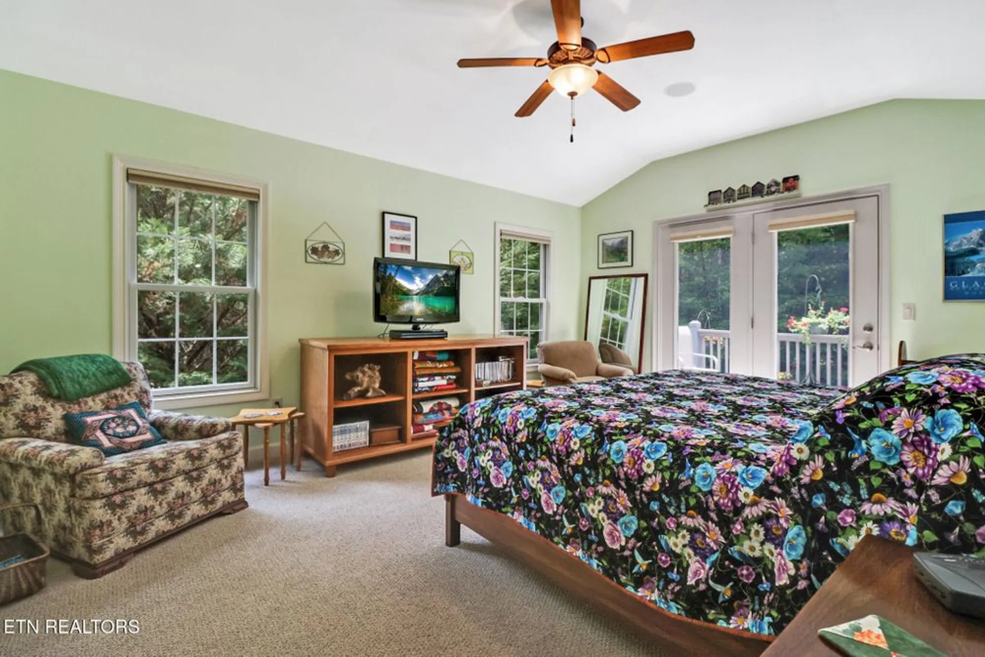 Property Slideshow image 18 of 46 | 169 forest view dr, Crossville, TN, 38558