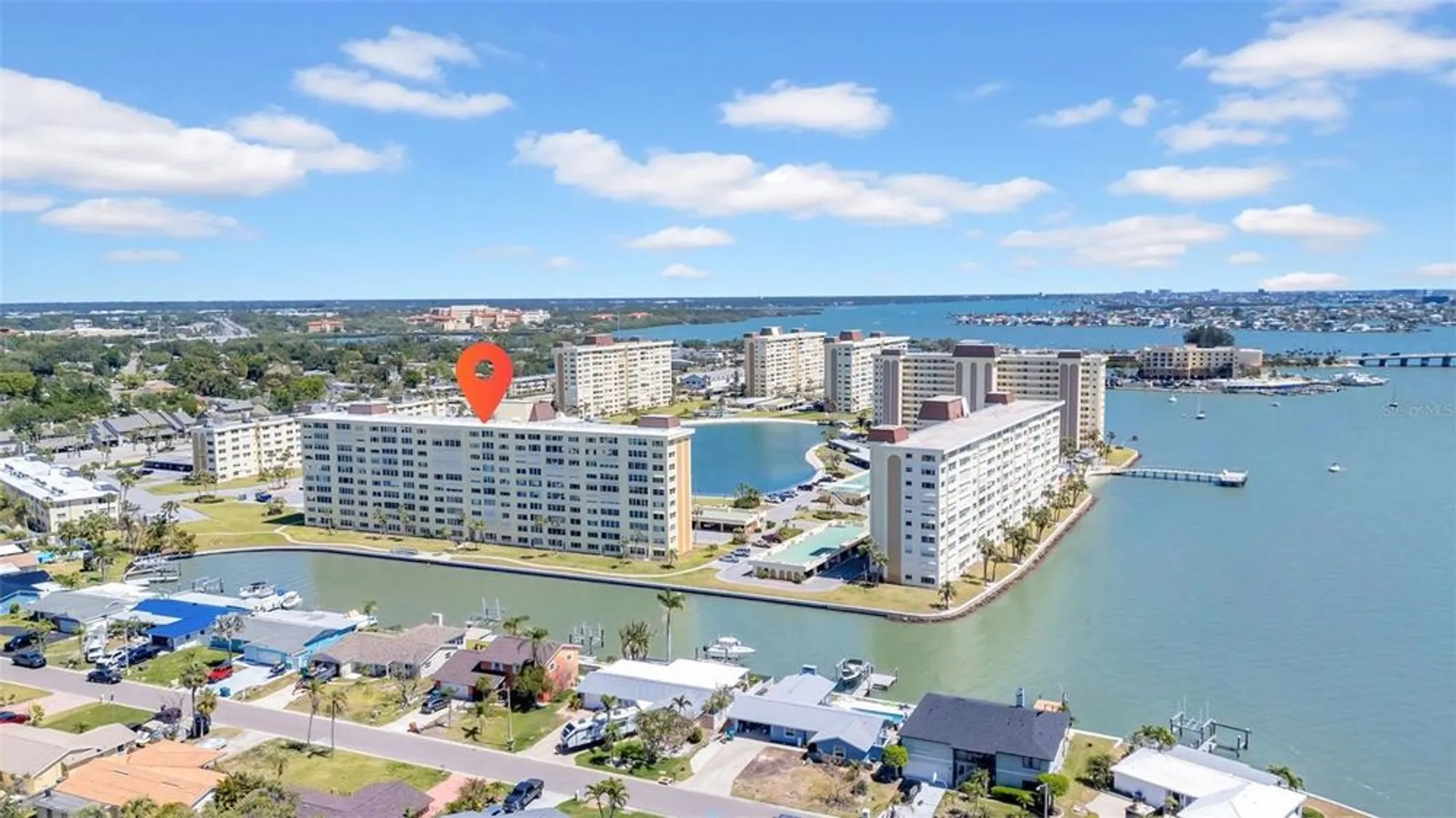 Property Slideshow image 49 of 49 | 4725 cove cir apt 302, St Petersburg, FL, 33708