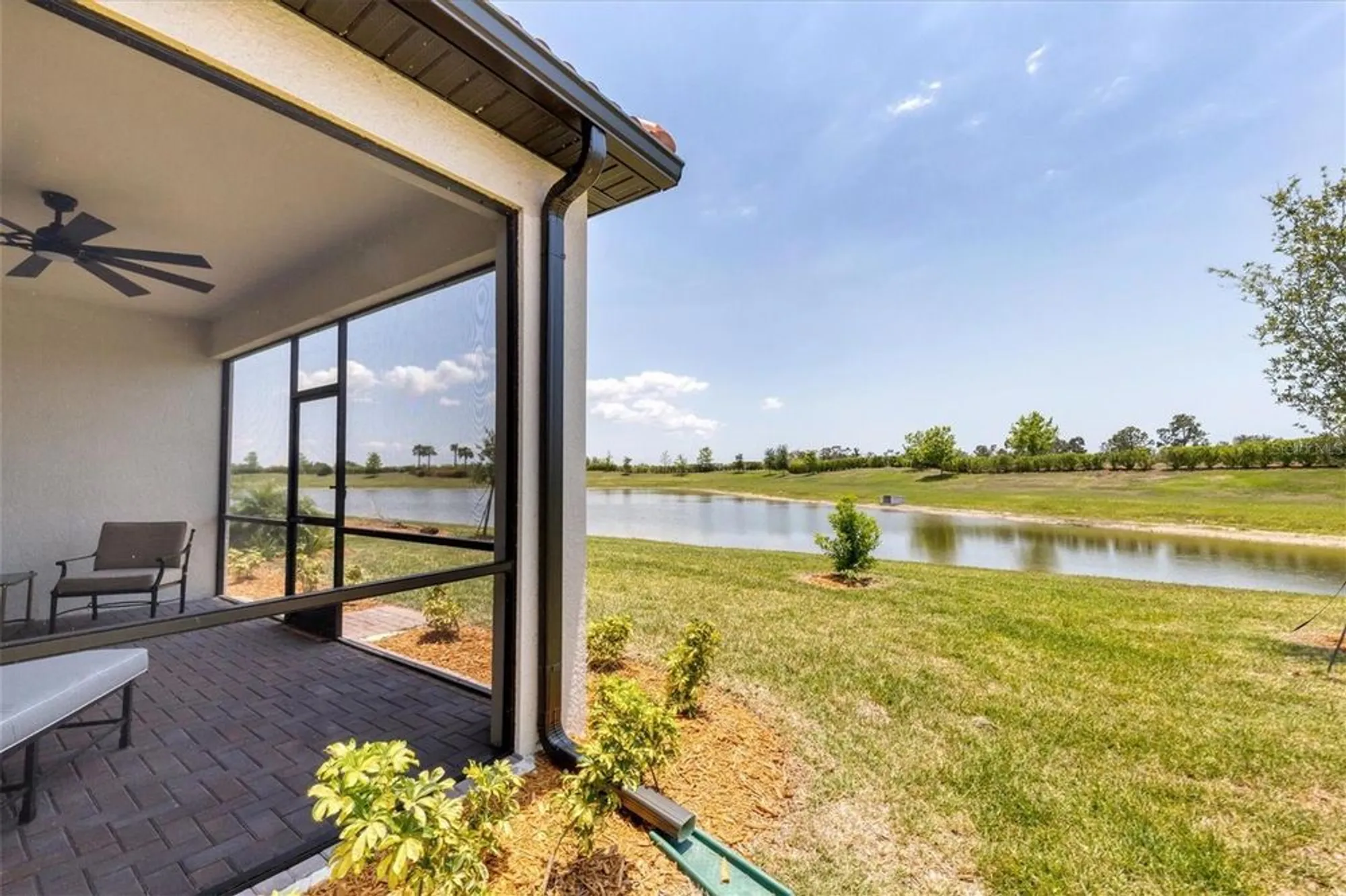 Property Slideshow image 20 of 38 | 24273 spartina dr, Venice, FL, 34293